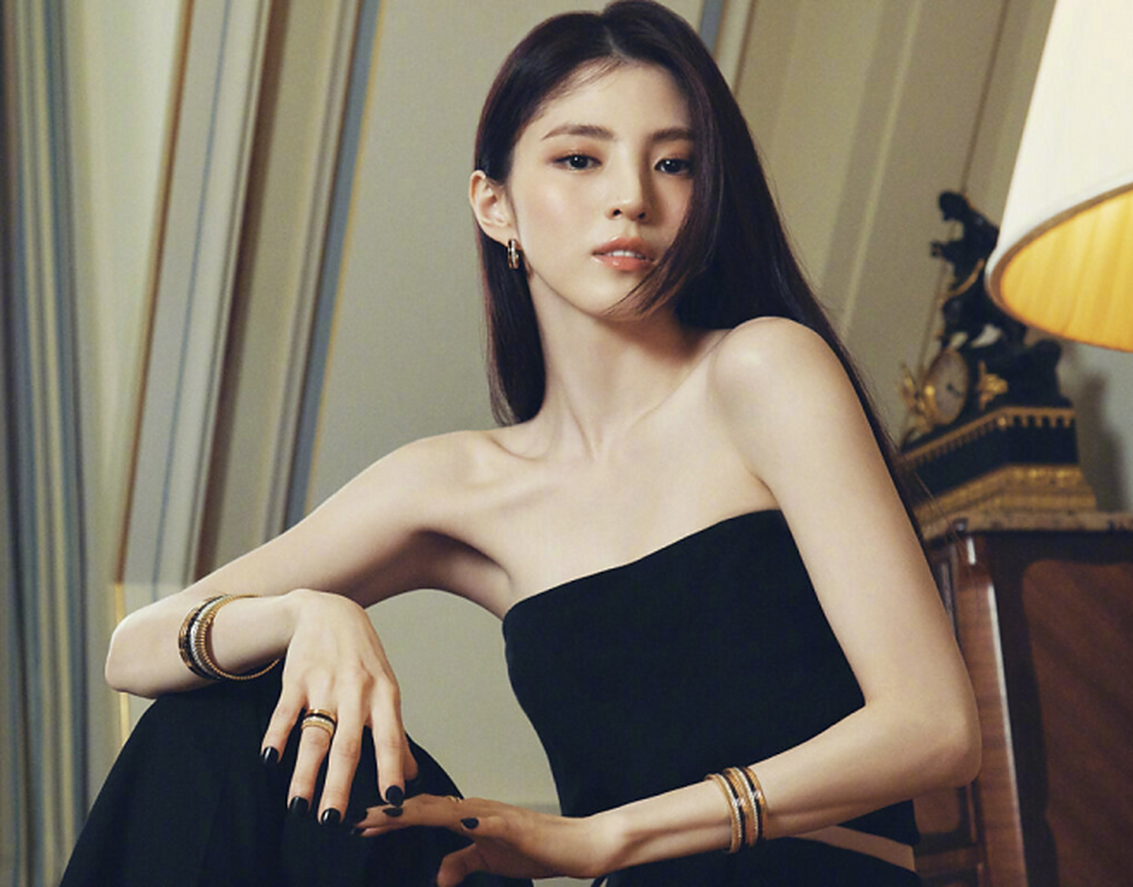 韩素希这身材,还是相当优越的,美神来了.