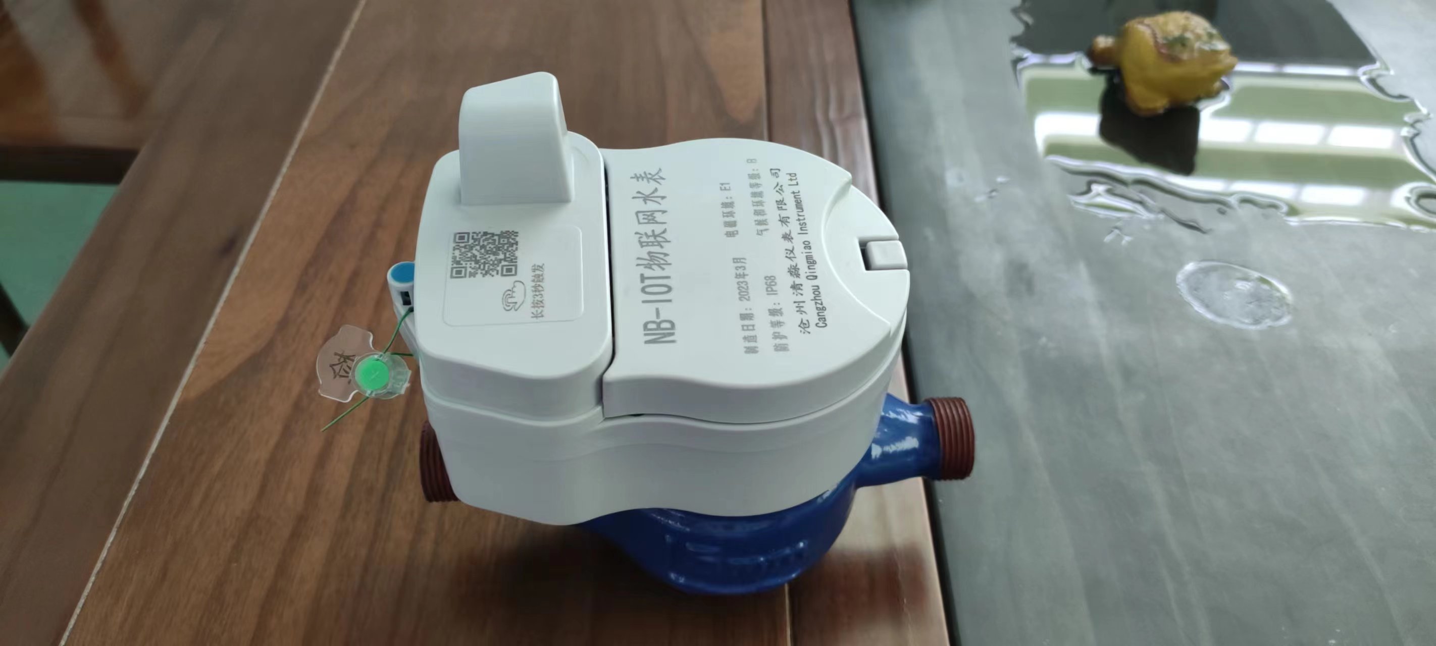 物联网水表         物联网水表也是智能水表的一种分类,是研发的新