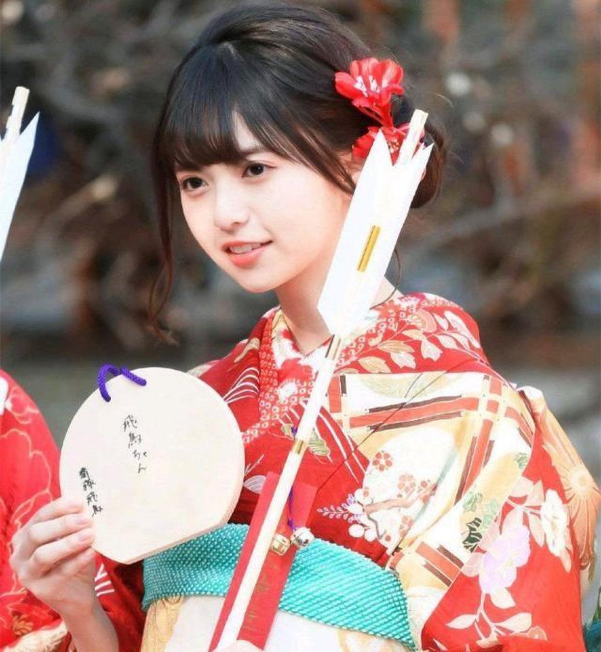 日本女星斋藤飞鸟的百变秋日穿搭,堪称教科书