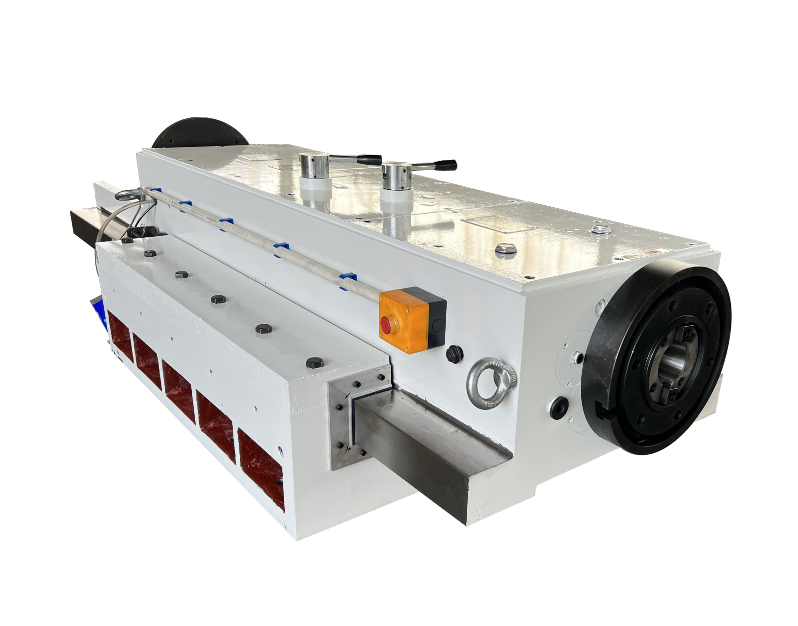 镗铣头安装在铣床上与主轴的连接:      镗铣头在应用铣床对工件进行