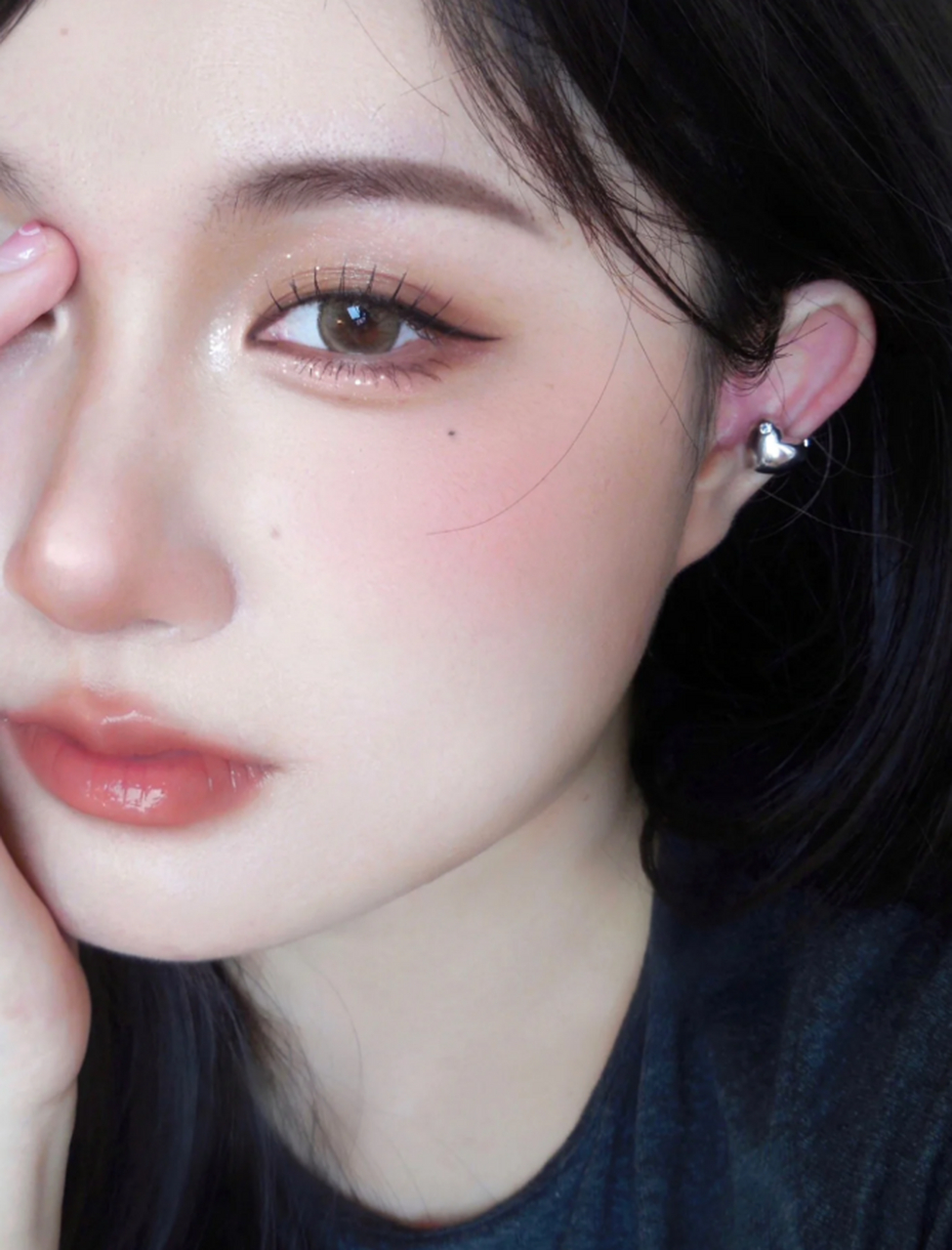 新手辣味甜心公式 这个秋季辣妹妆容也十分惊艳!