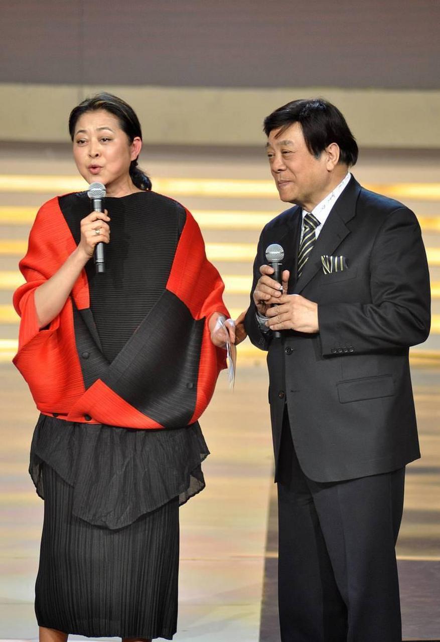 赵忠祥临终时对倪萍说:"我所有财产都给我的心肝宝贝!