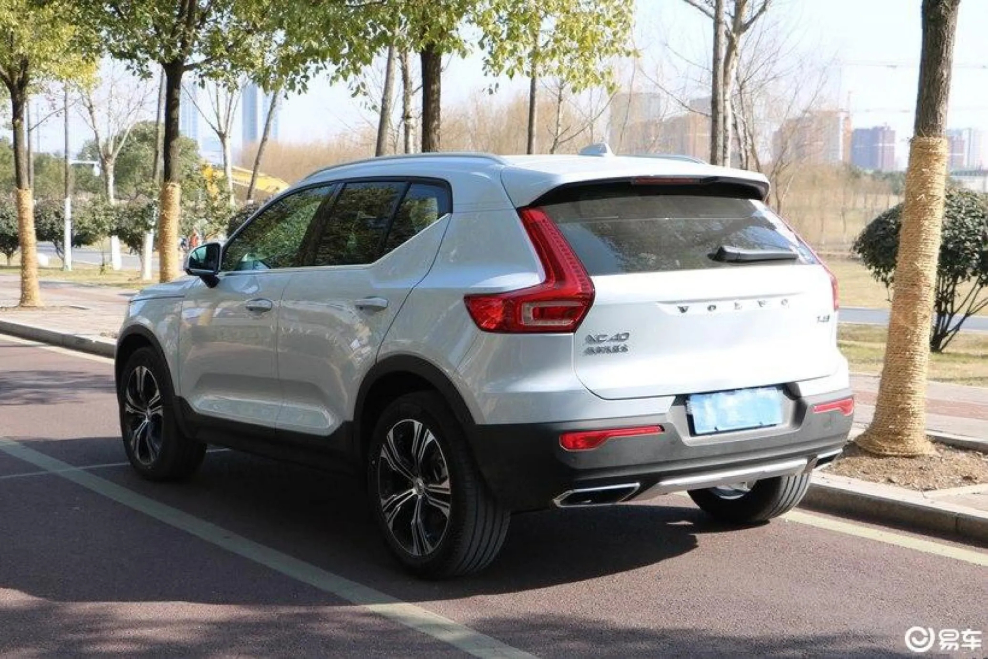 车主点评#【车主:外观属于耐看型的,空间有优势】 沃尔沃xc40 2021 