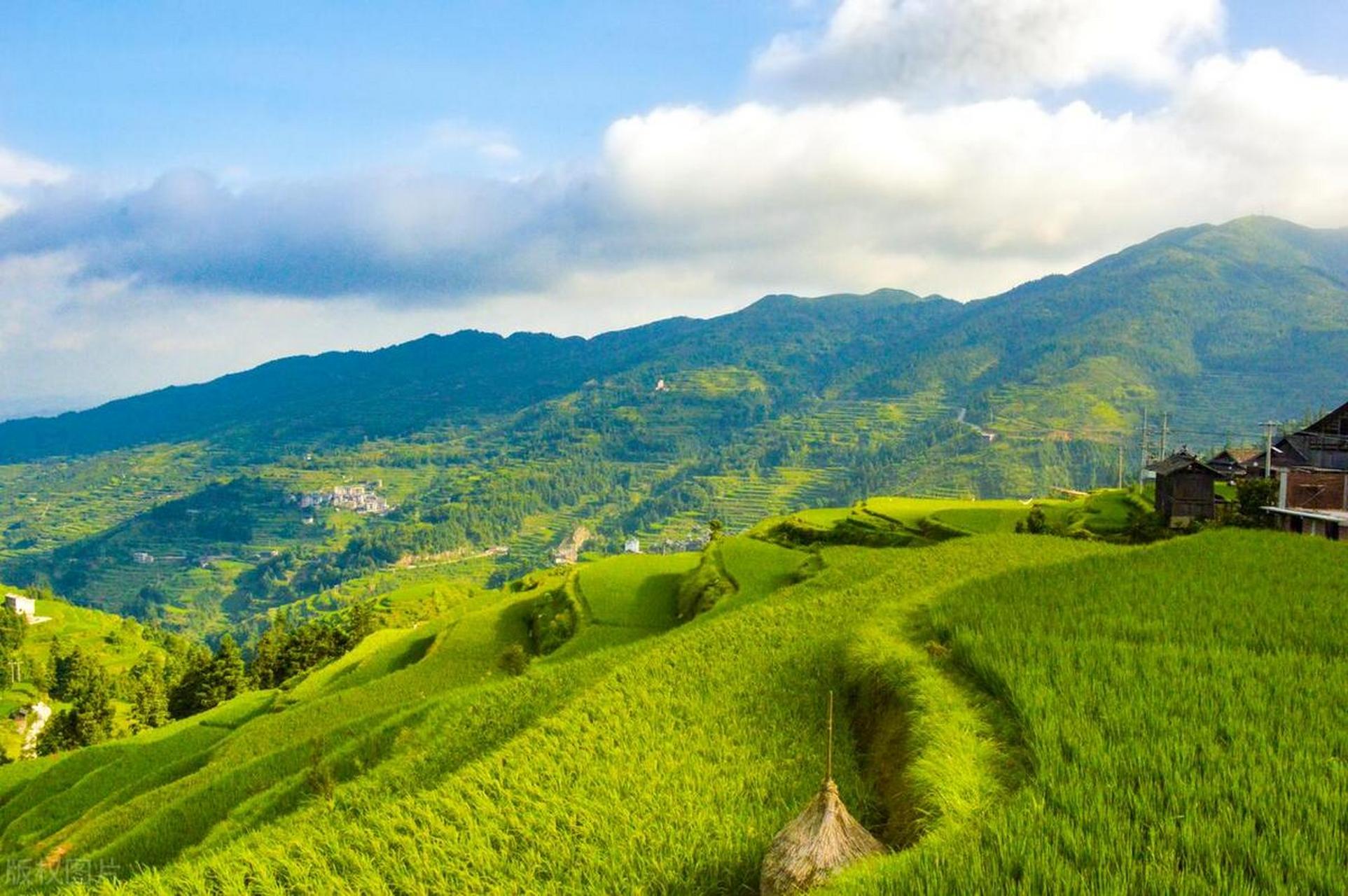 堂安梯田 | 漫步于希望的田野  堂安梯田,是在堂安侗寨里 ,位于黔东南