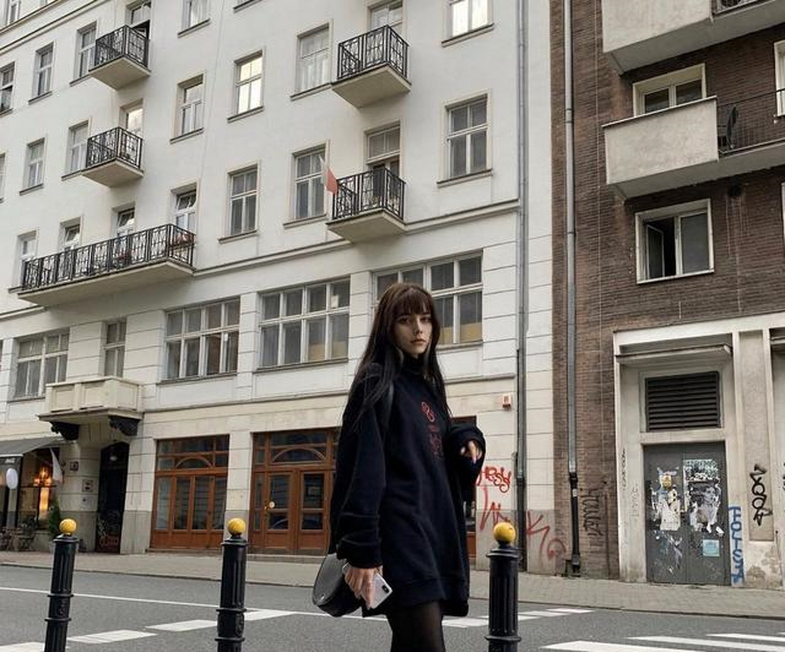 俄韩混血博主alisa grandova:"虽然身高163cm,但我腿太长"!