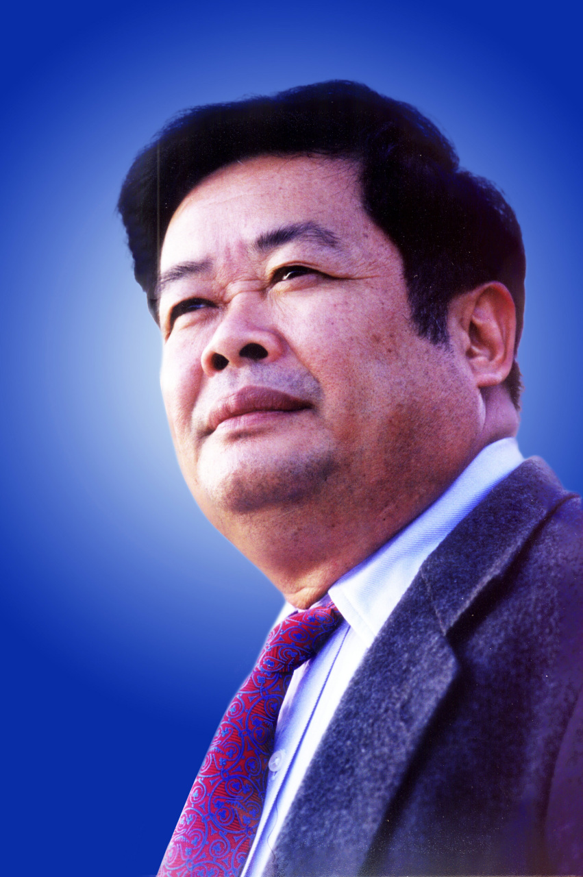 2017年,中国企业家曹德旺与一家法国企业即将签订合同,价值10亿.