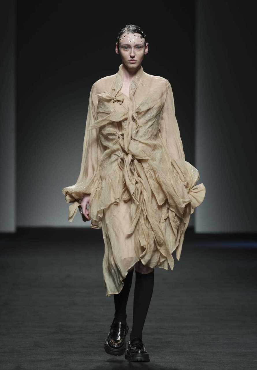 all of a sudden, summer to autumn 你心中代表的颜色是什么呢?干了!