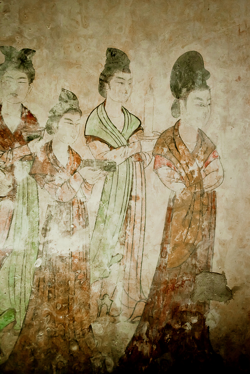 文物#  这是唐代永泰公主墓出土的一组壁画.