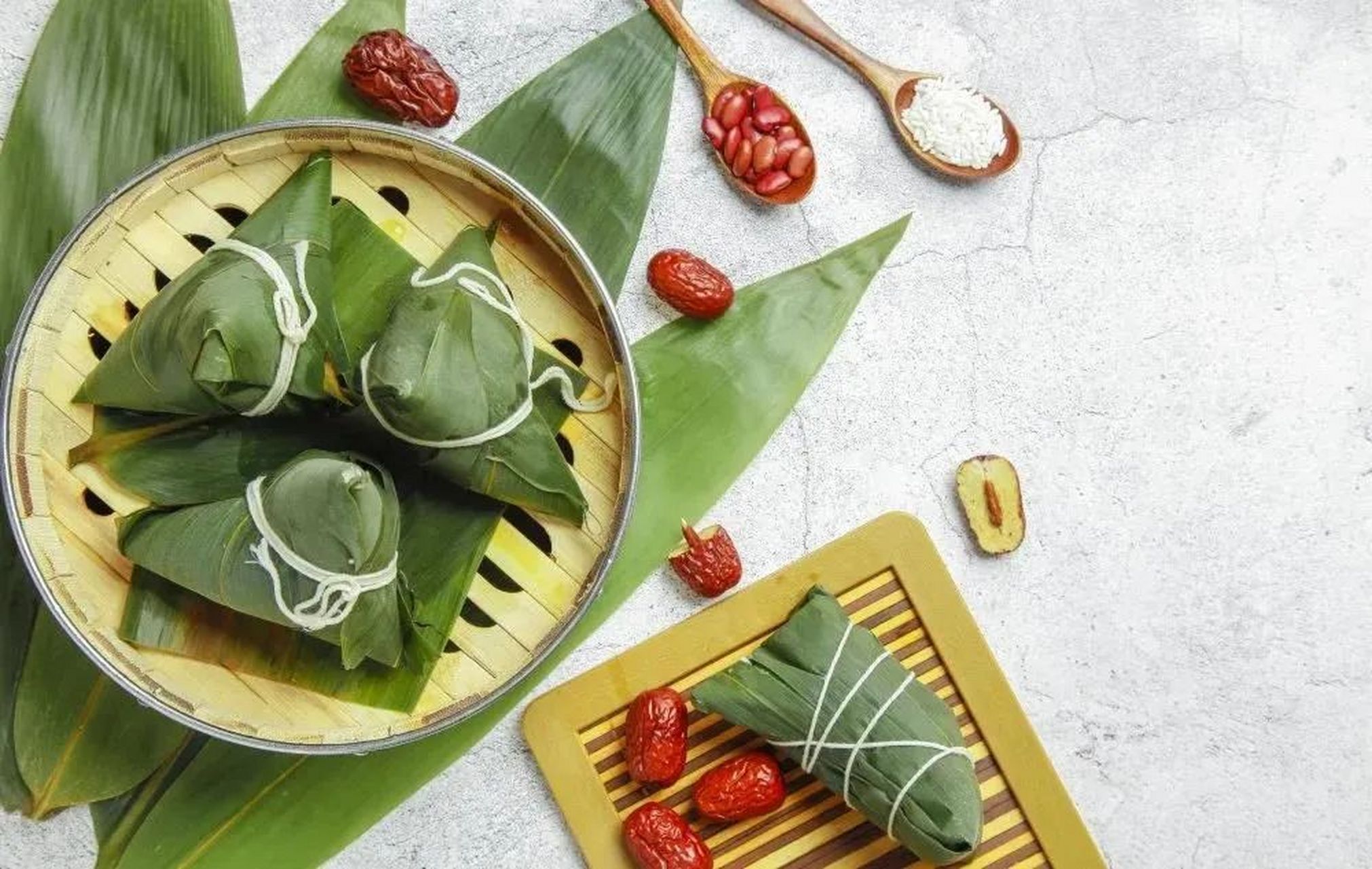 dragon boat festival 端午节 端午节最为人熟知的英语名就是 dragon