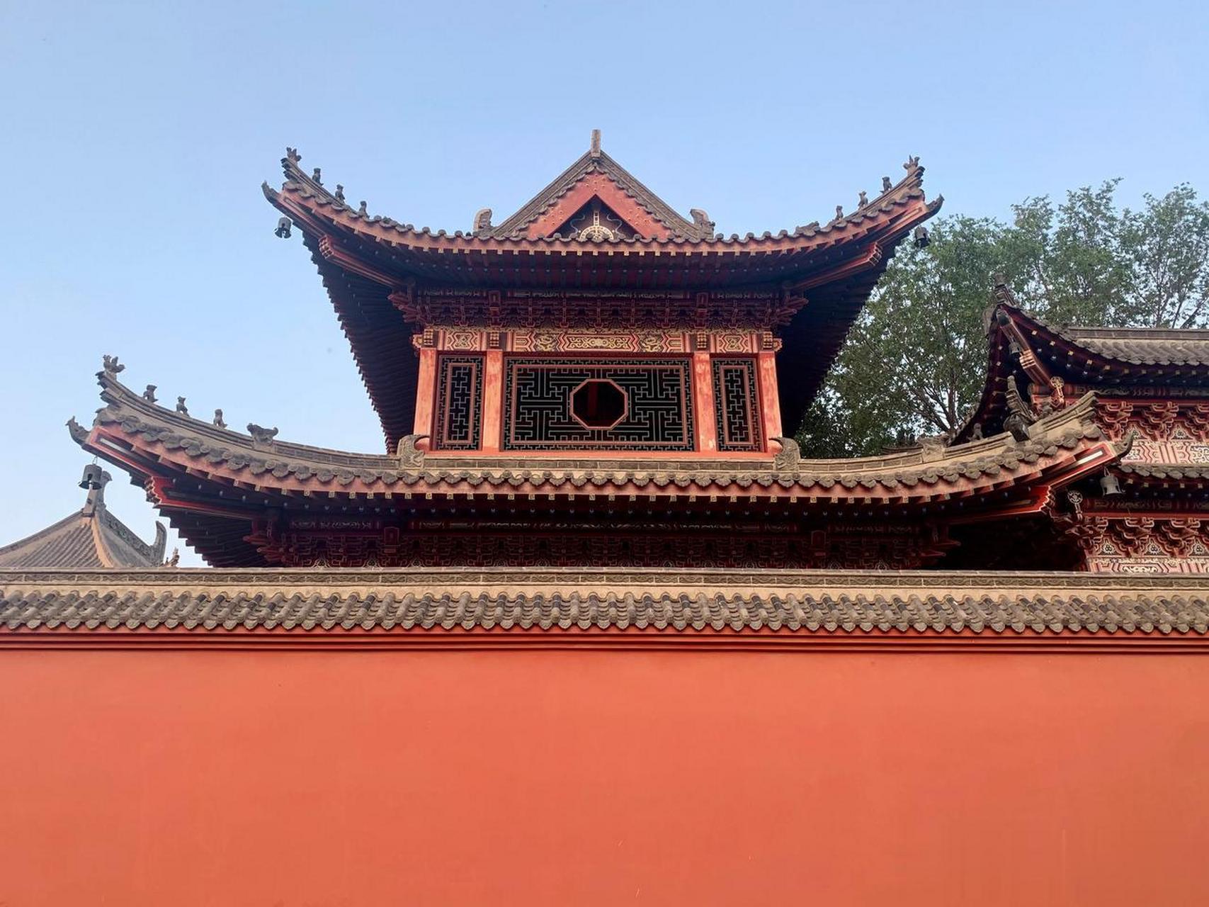 白塔堡镇的白塔(无垢净光塔).