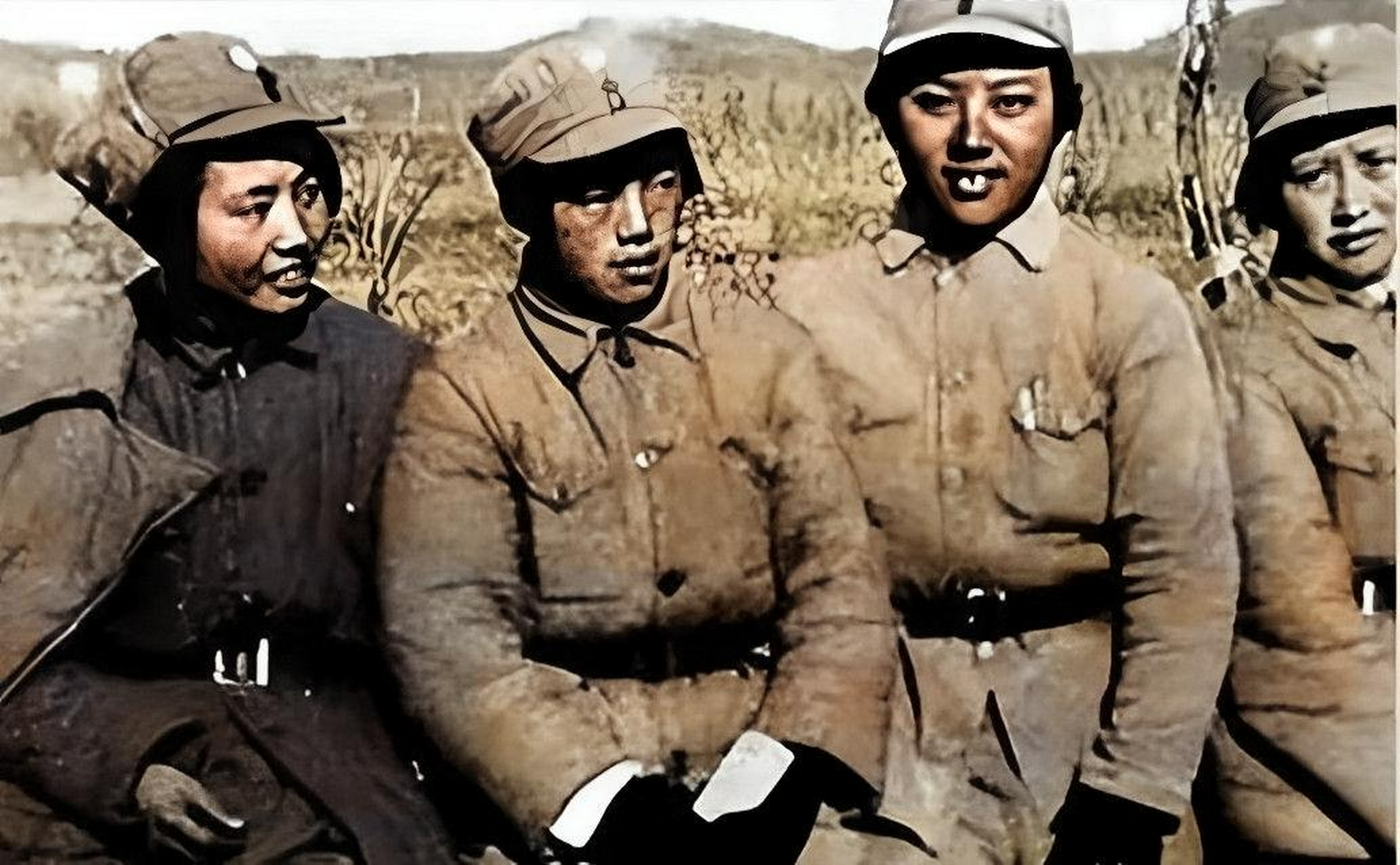 1938年,两名女八路军女战士的"遗骸"几乎成了鬼魂 儿子被玷污了,在