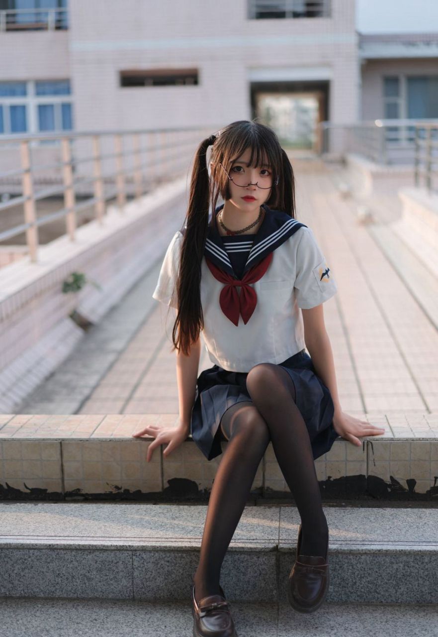 清纯少女jk丝袜高清私密写真