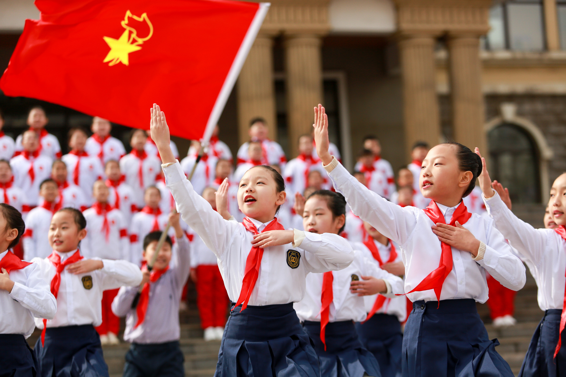 鞍山钢都小学收礼图片