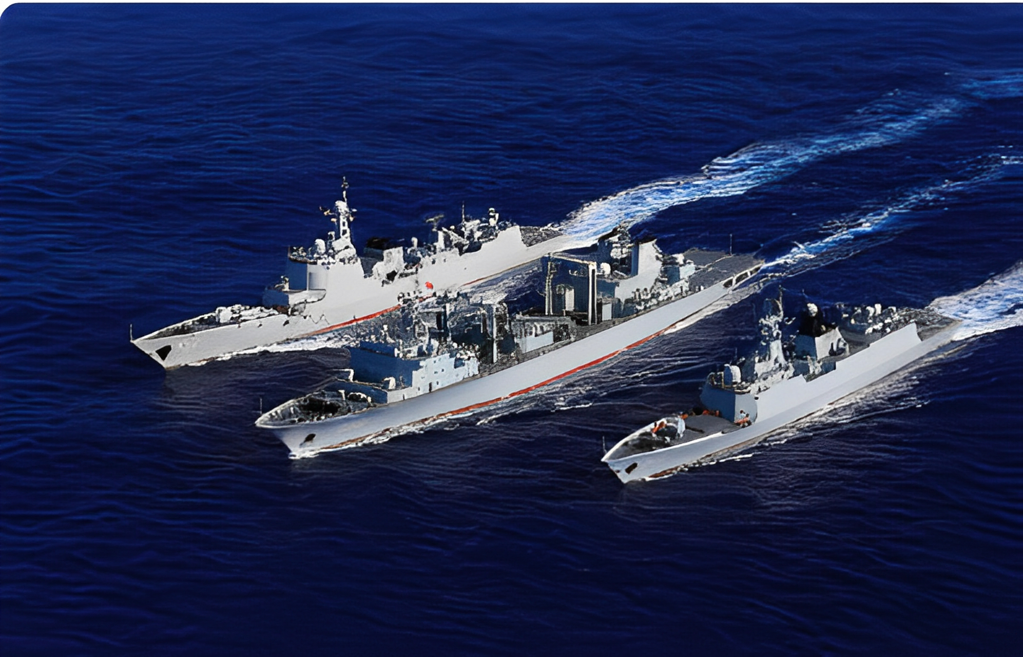 中国海军0.55万吨大型驱拉萨舰编队驶离日本海!