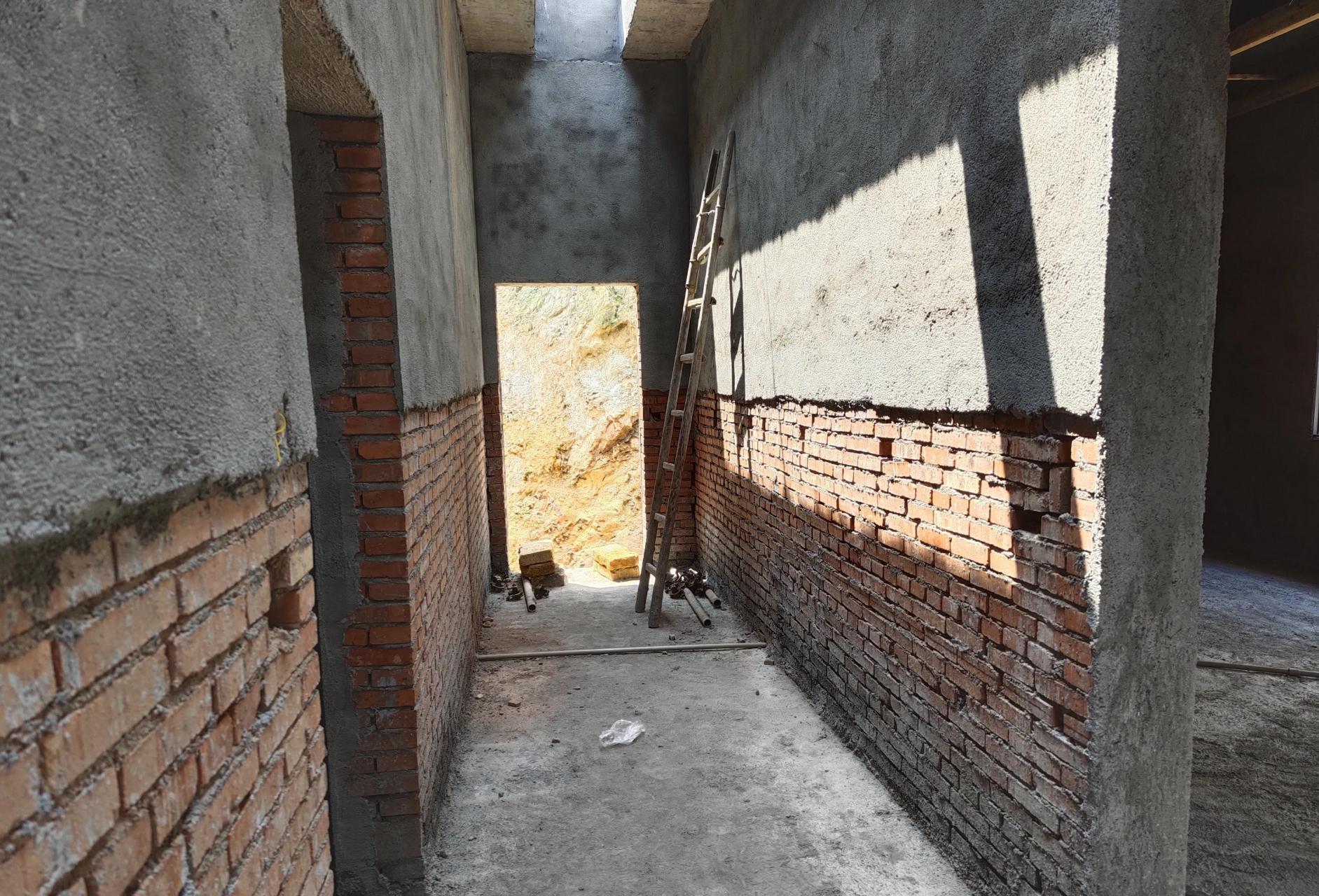 农村自建房,正房跟杂房之间,有必要做到走廊吗?