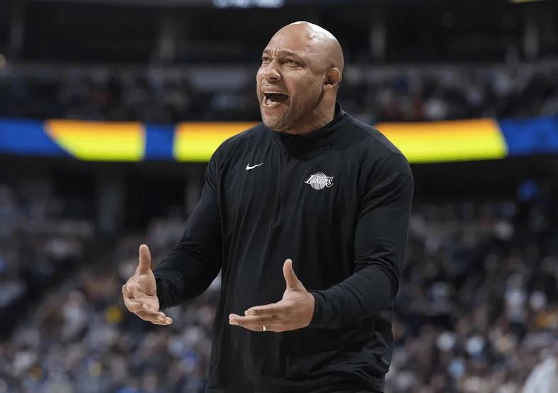 今天湖人110:125输给国王,赛后教练哈姆提到这场比赛湖人输在失误太多