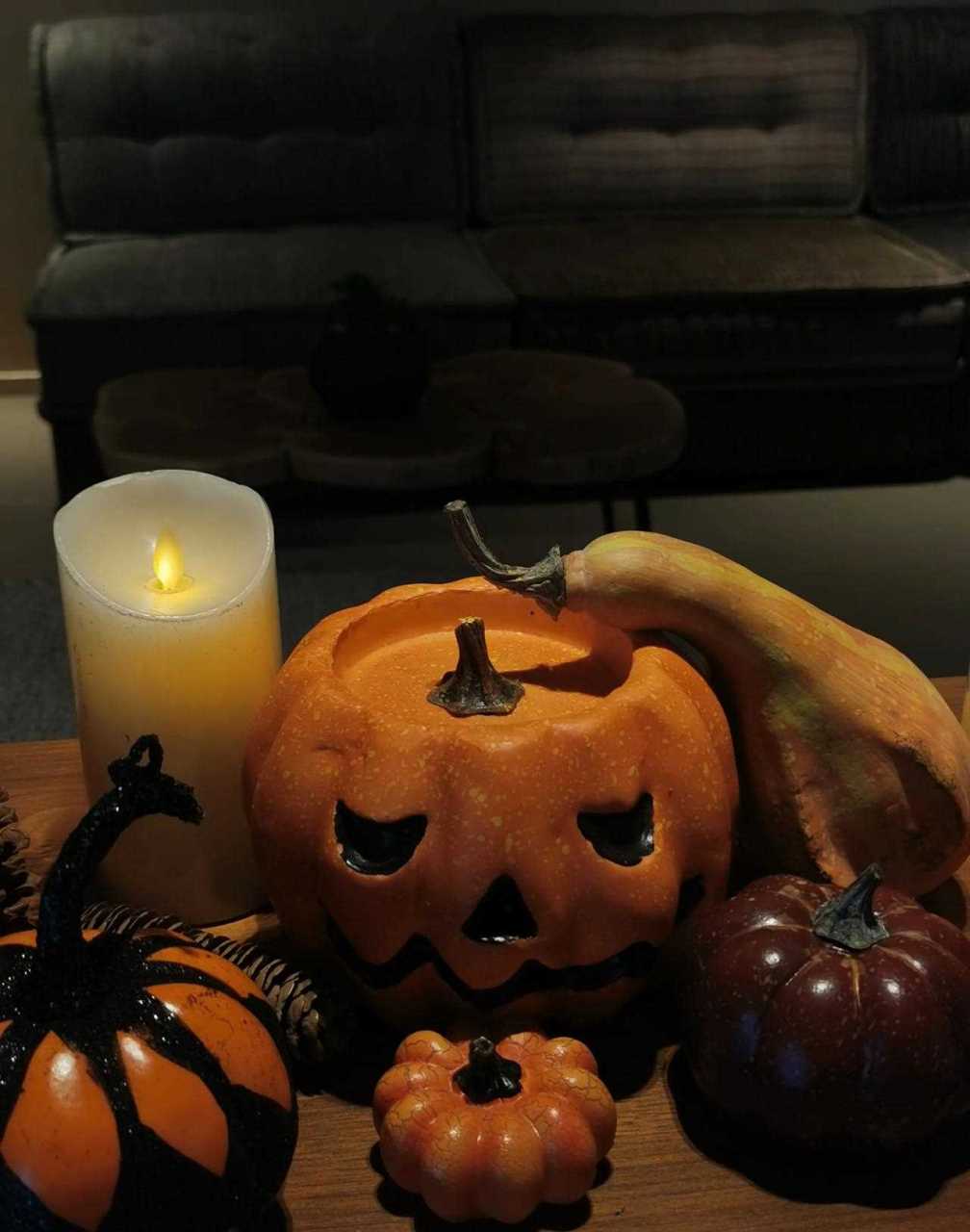 trike or trite [发怒] 不给糖就捣乱的季节又到了[笑][咒骂] 每个