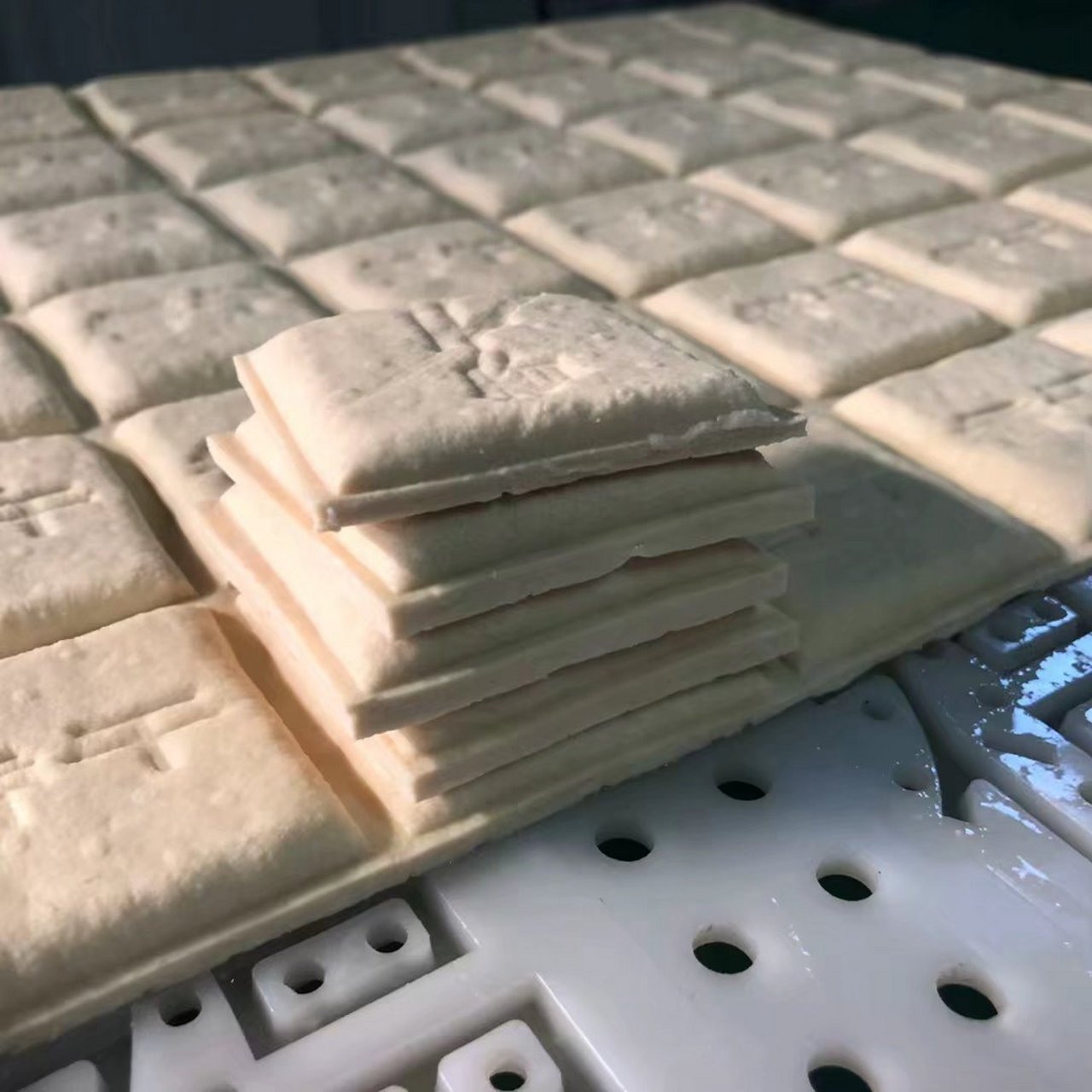 豆制品设备厂家# 全自动豆干机设备#豆干机械 全自动豆腐干机生产