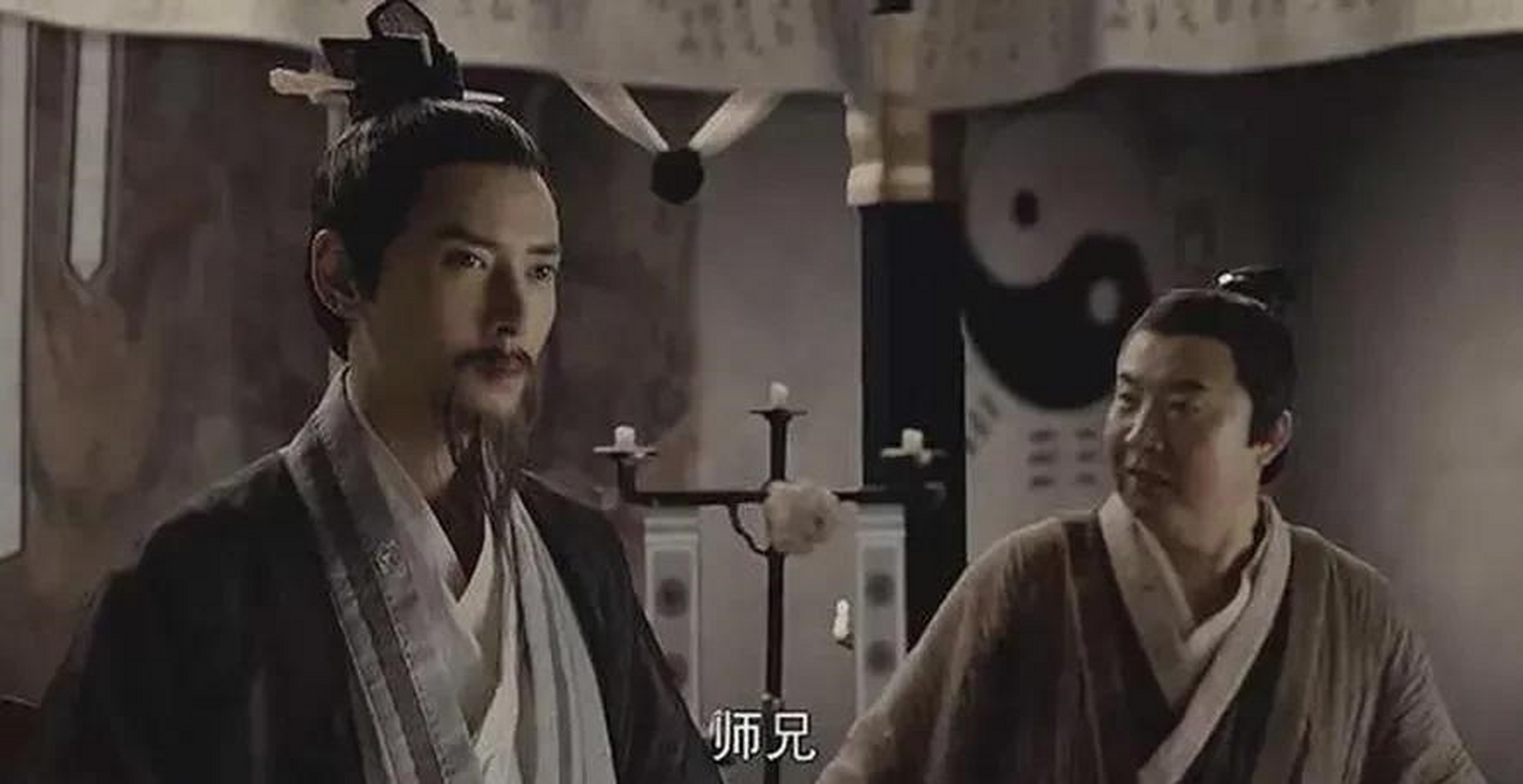 周伯通,王重阳的师傅到底是谁?  周伯通和王重阳的师父是同一个人.