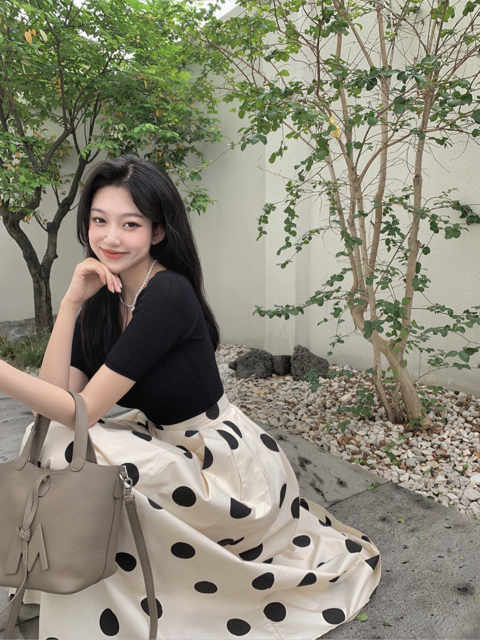 ootd|塞纳河畔的少女 身高169 体重94 慵懒的午后,微风徐来,是浪漫的