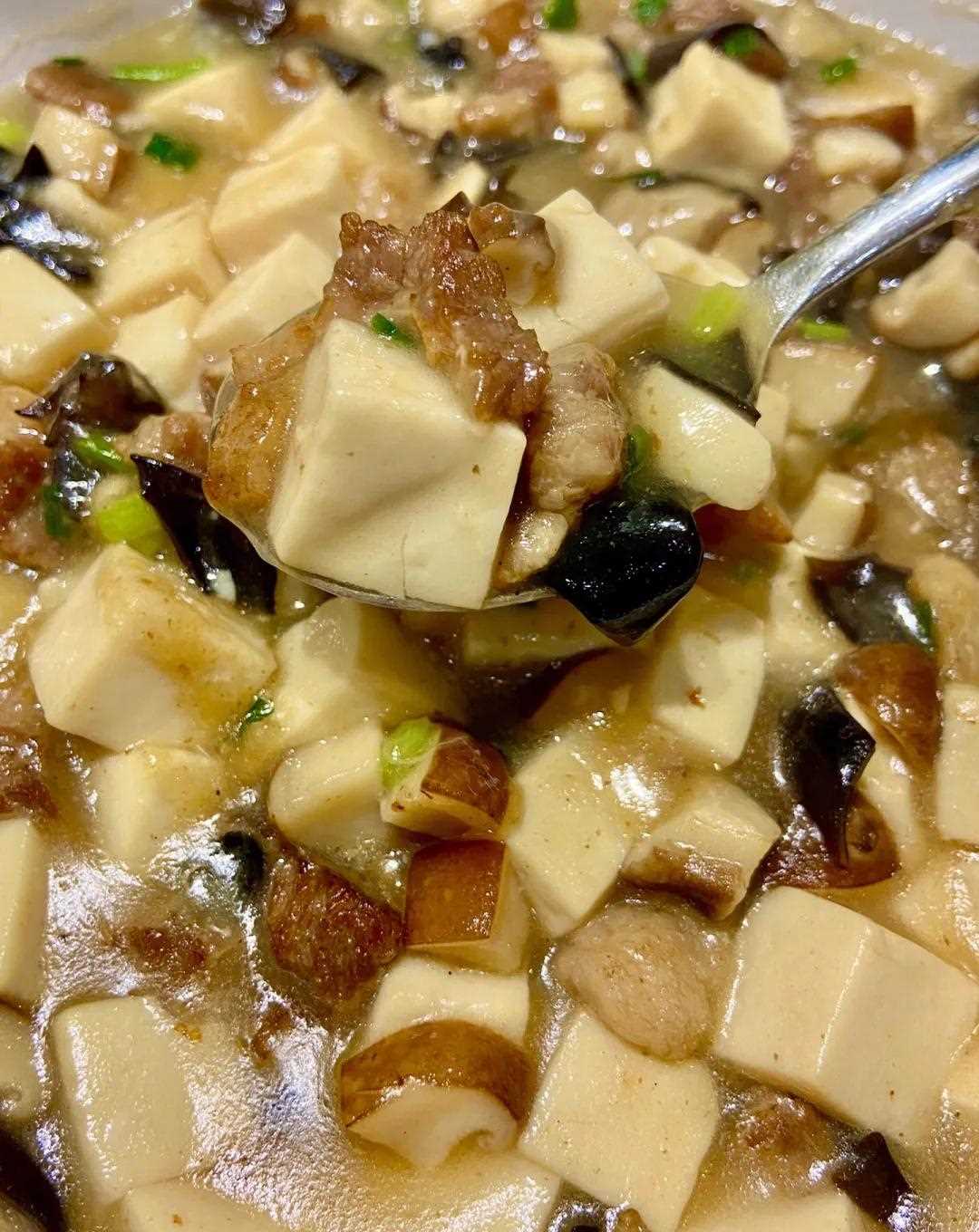 将浙江传统名菜西施豆腐简化做成这道鲜美的豆腐羹更