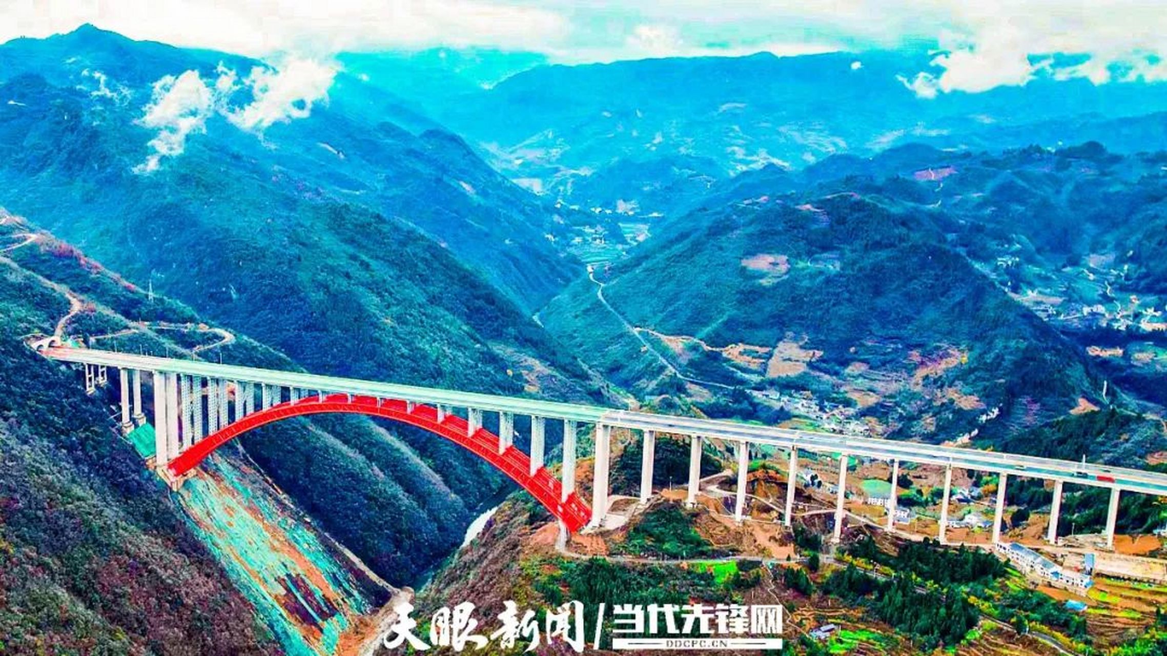 【"桥"见贵州】仁遵高速大发渠特大桥主拱最大吊装重量240吨,整座桥