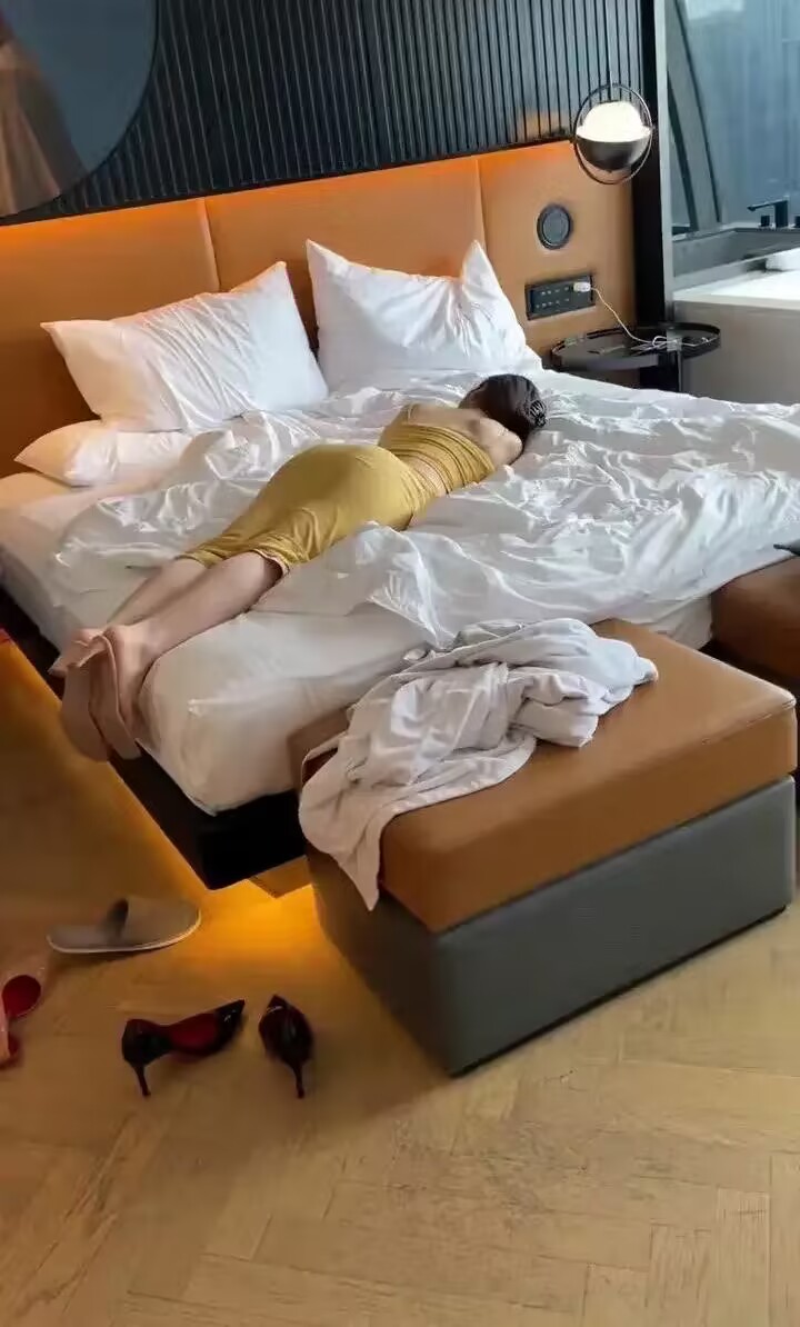 好看的女人,都有这5个特征! 1
