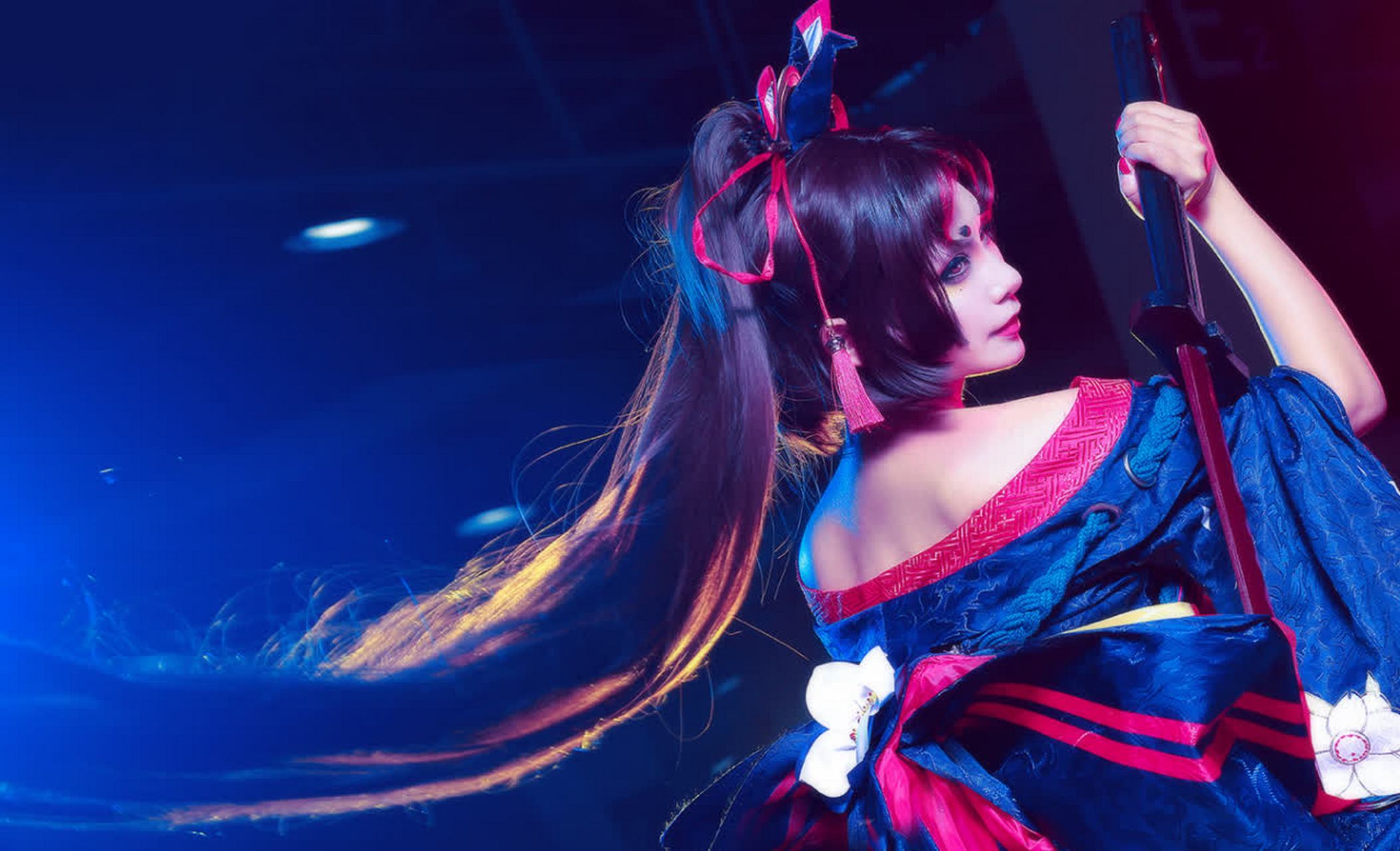 cos show#《阴阳师》ssr式神角色"瑶剑公主"cos亮相漫展.