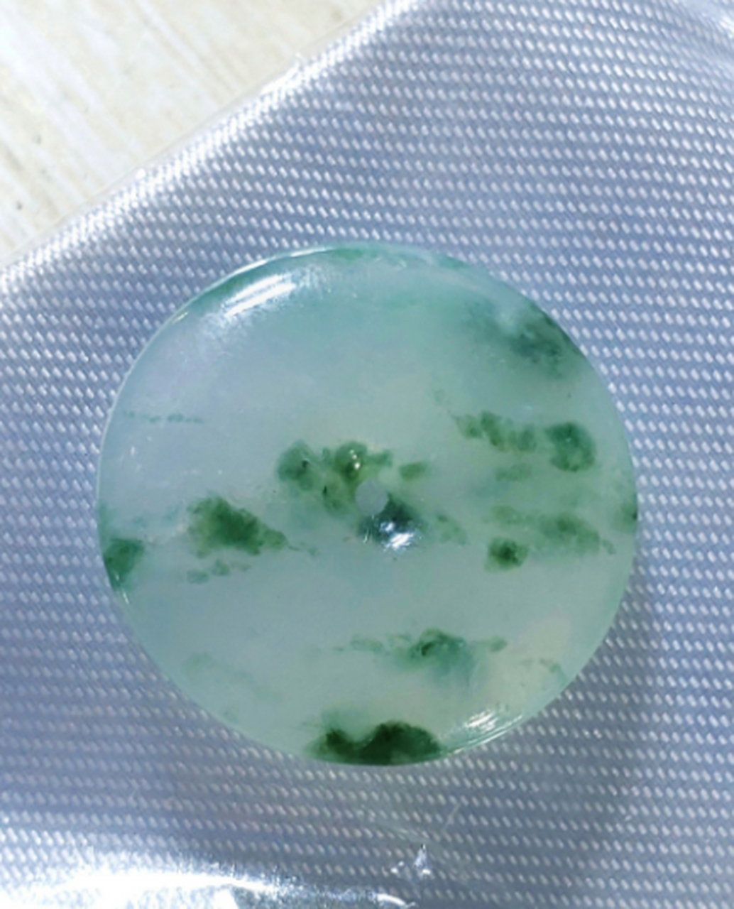 点击头像看直播##翡翠#老坑冰种飘蓝花·平安扣,冰润通透,飘花灵动