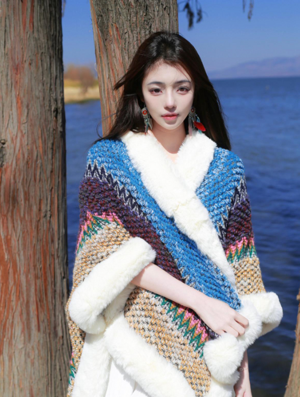民族风美女,日常保暖斗篷披肩穿搭