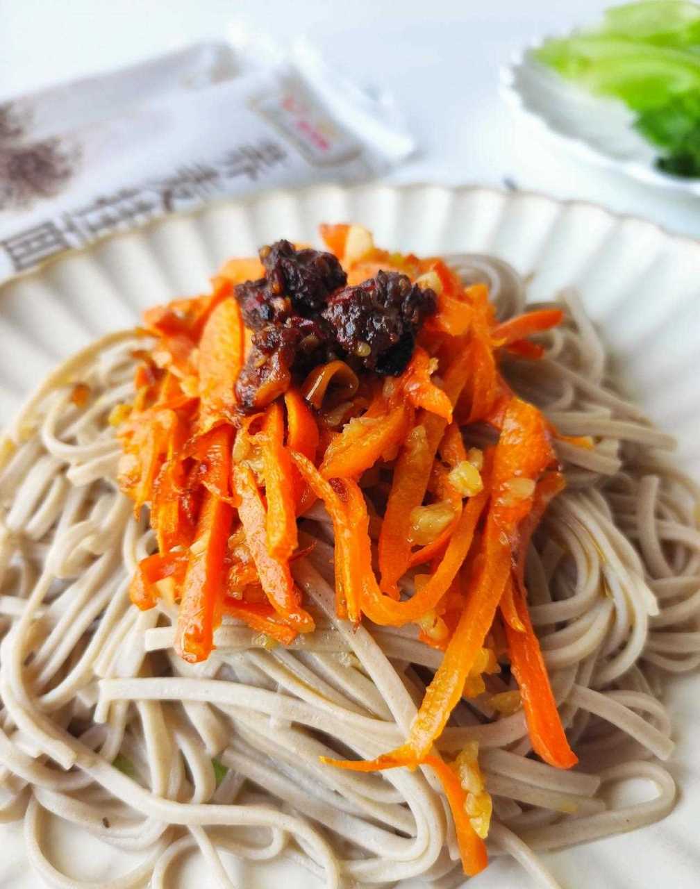 用金龙鱼的荞麦面,做了牛肉酱拌面,简单又快手[阴险] 金龙鱼荞麦面1份