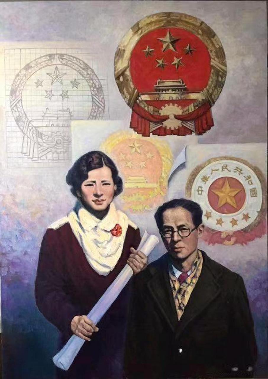 1950年,梁思成躺在病床上,和妻子林徽因在探讨国徽设计方案的照片