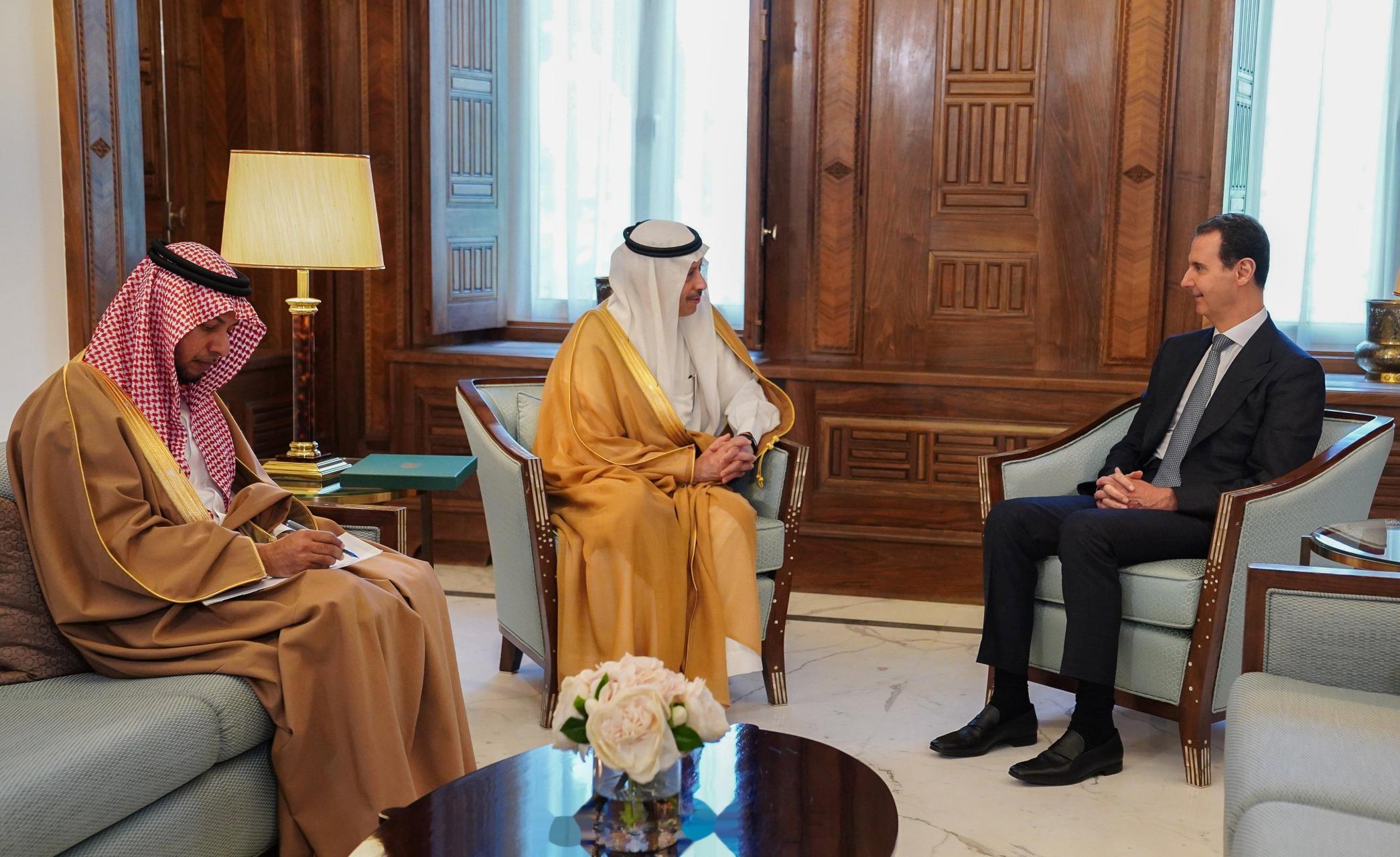 叙利亚总统巴沙尔·阿萨德接受沙特阿拉伯国王萨勒曼·本·阿卜杜拉