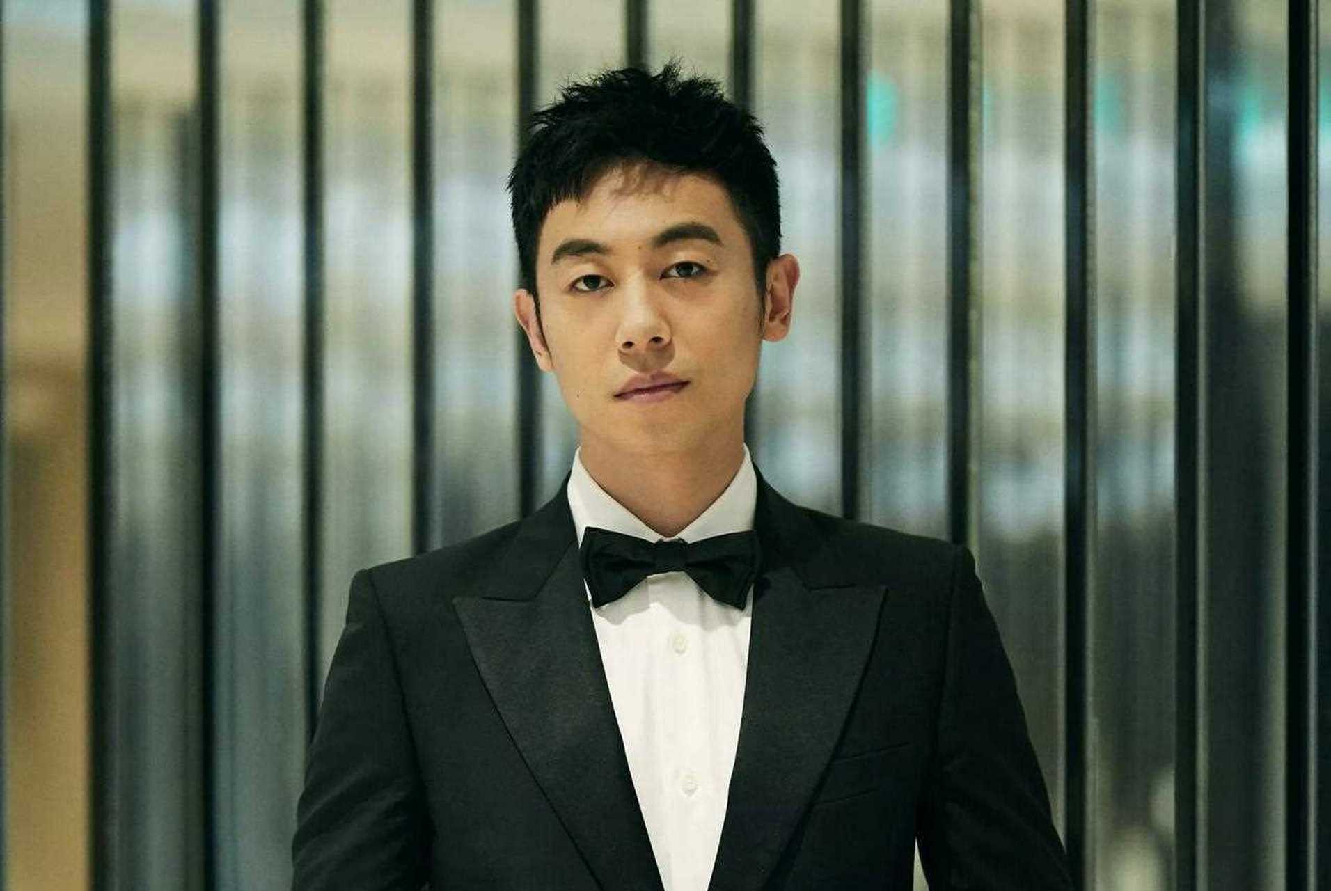 张译和朱亚文都属于实力派演员,期待他们越来越多新的作品.