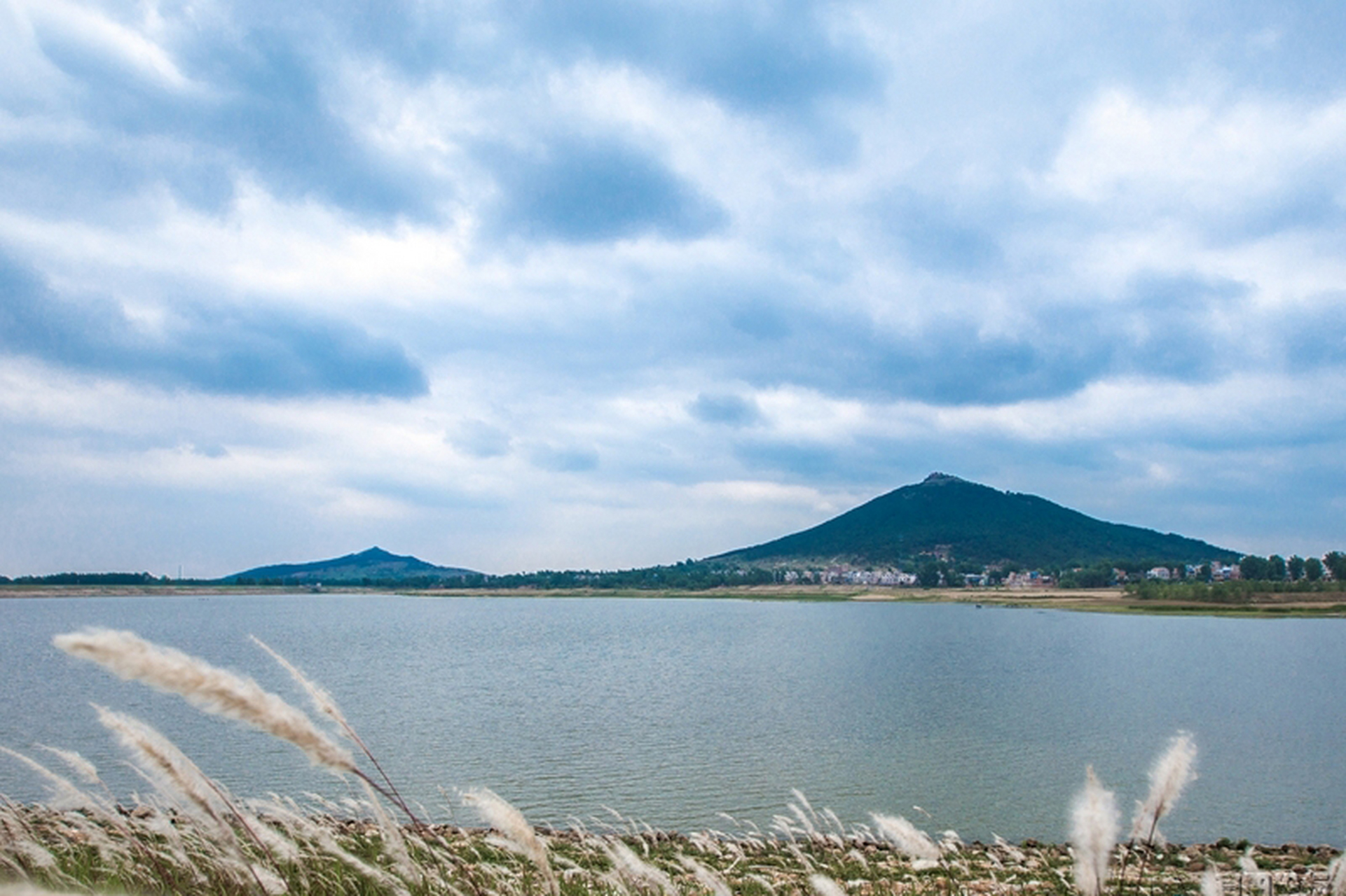 襄阳唐梓山风景区图片