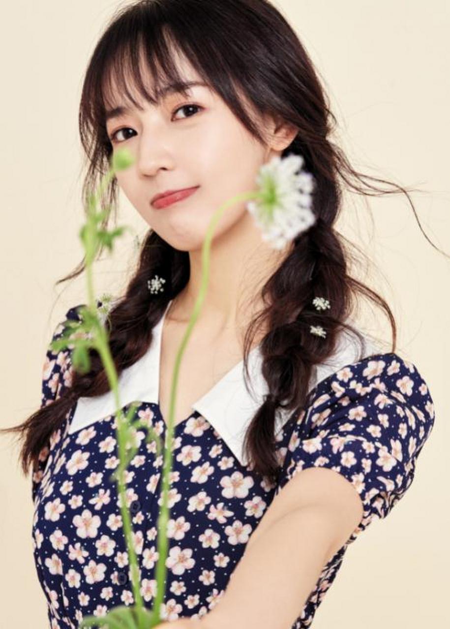 秦牛正威直播回应,要我怎么做,难道要我直播给你跪下吗?网