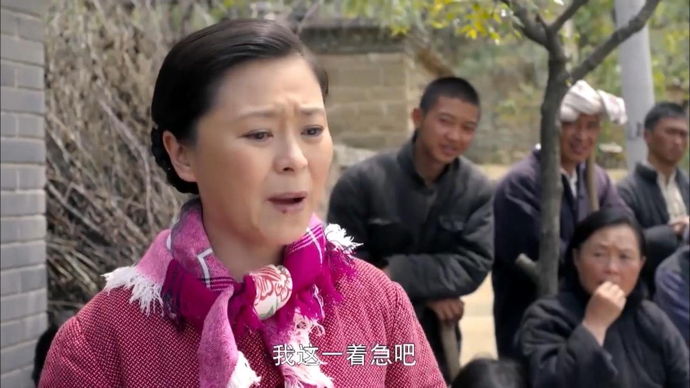 《平凡的世界》令人细思极恐的一幕:剃头匠妻子王彩娥和公社主任徐治