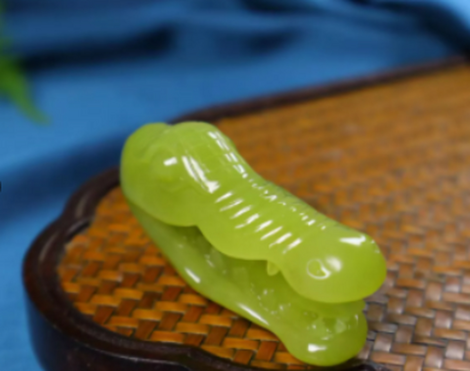 点击头像看直播##和田玉# 〔商业大鳄61黄口料〕玉质细腻,脂润馨香