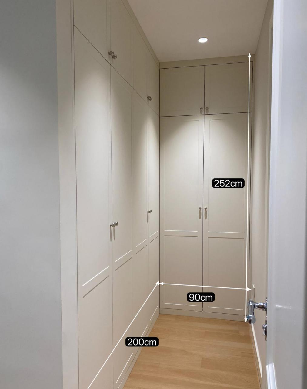 l型衣柜,小户型也能拥有的步入式衣帽间 主卧长4.8m宽3.