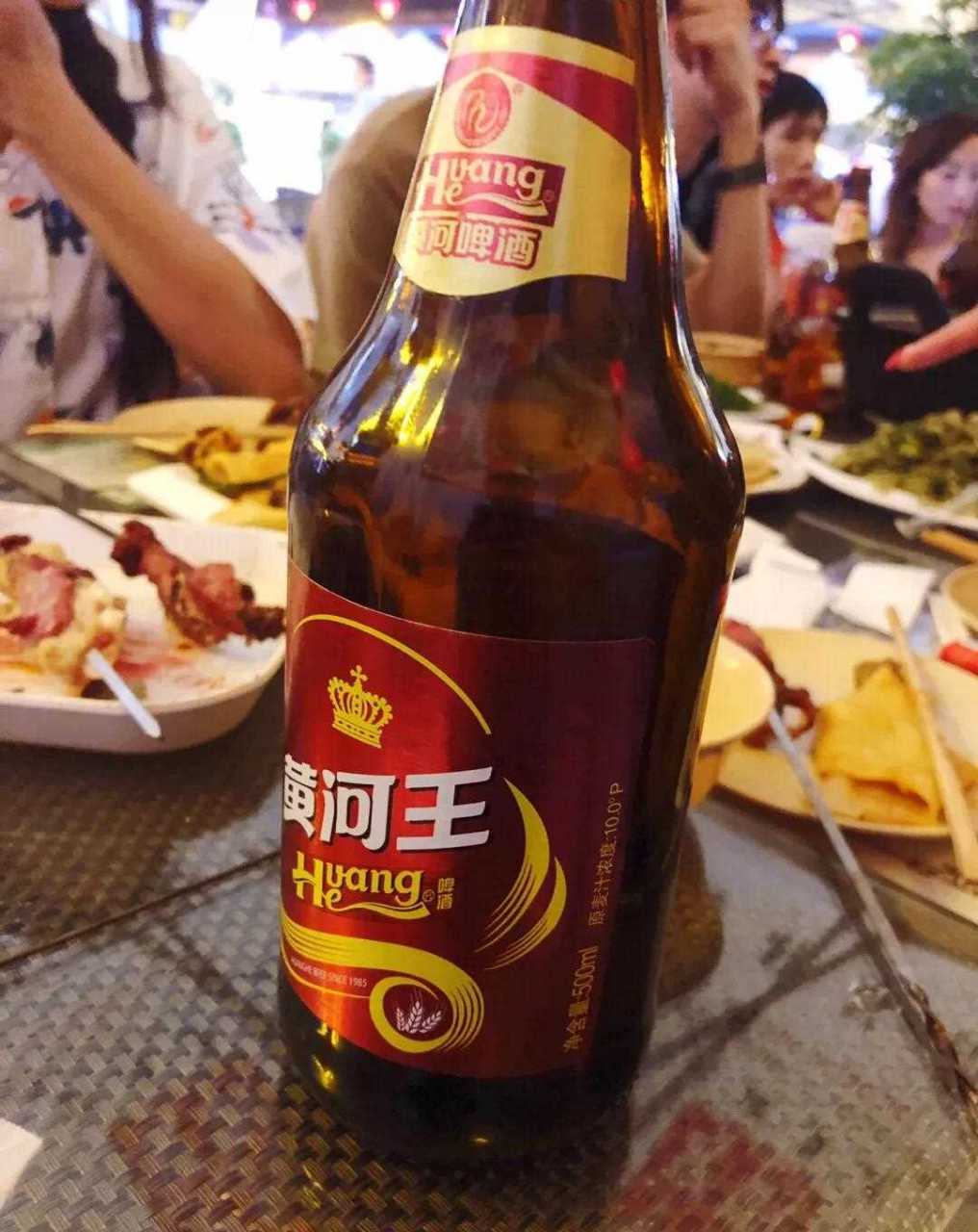 吃烧烤喝啤酒! [同上] 琳琅满目的敦煌风情看的我是一度捂不住钱包啊!