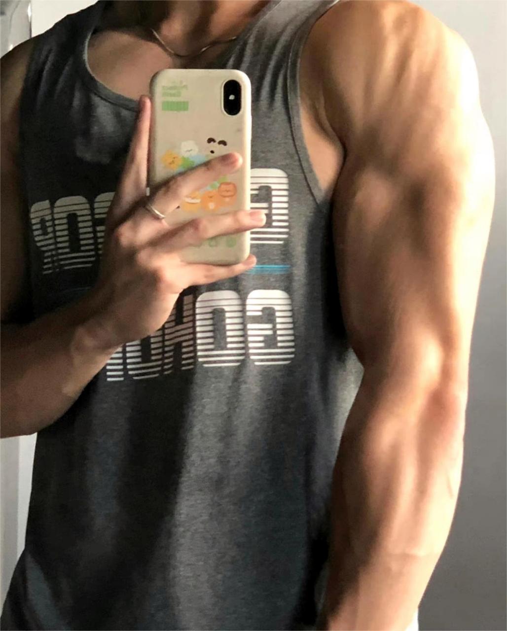 拉丝肌肉麒麟臂,男友力max