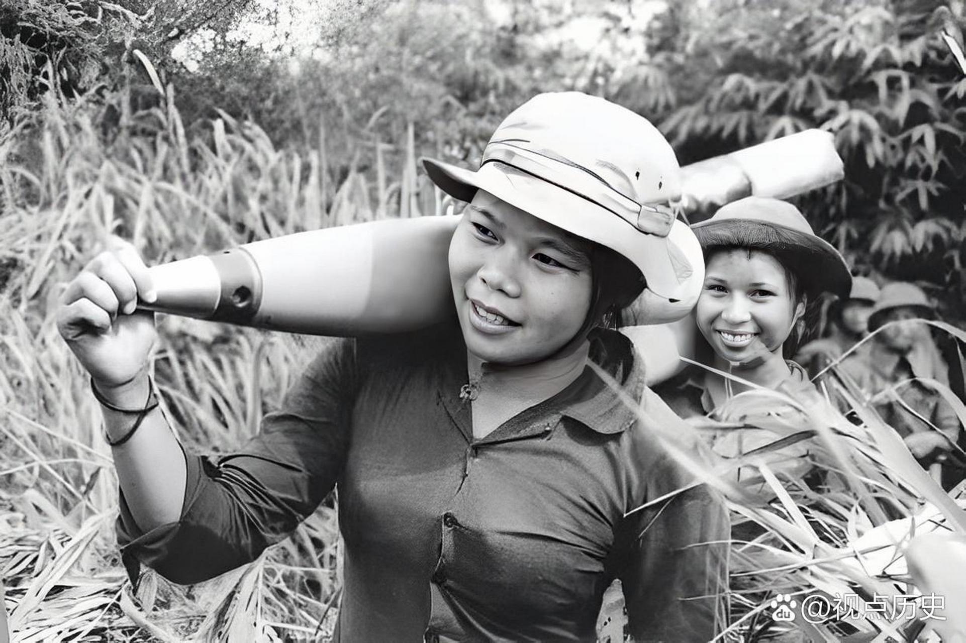 越南女兵美军图片