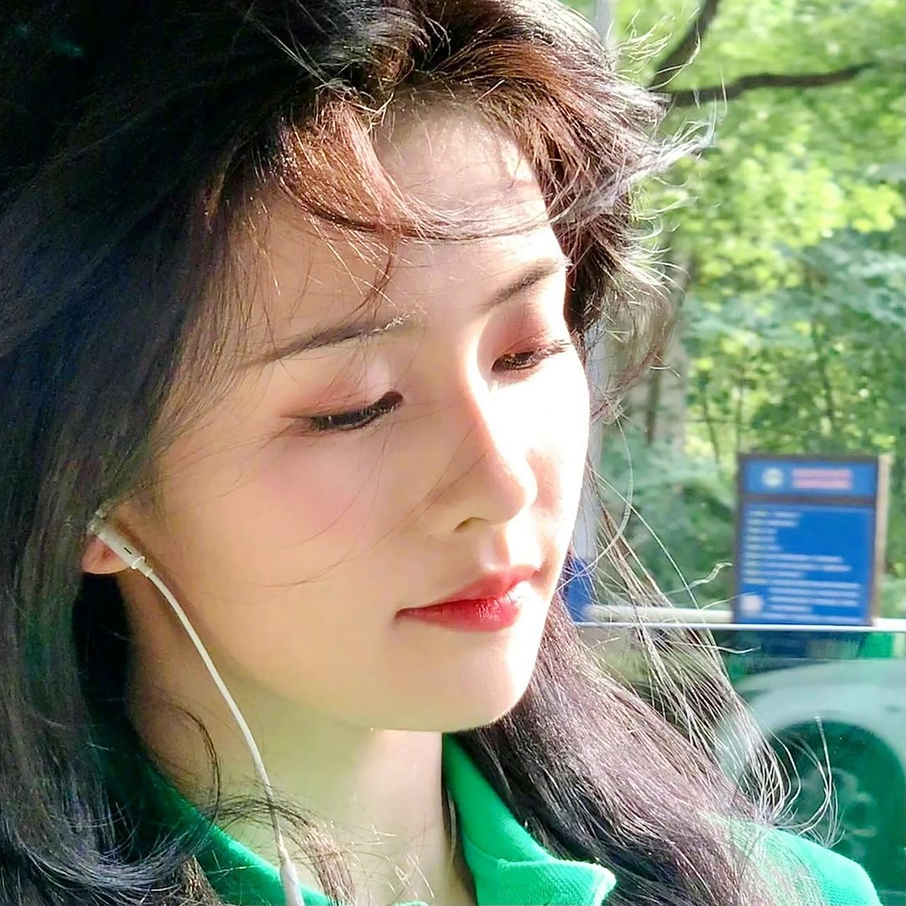 来丰富一下 好看的白鹿头像