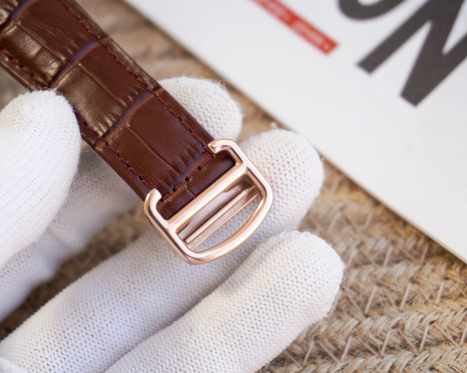 类型:男士腕表9595 壳套:顶级版316精钢l 表带:316l精钢表带/进口