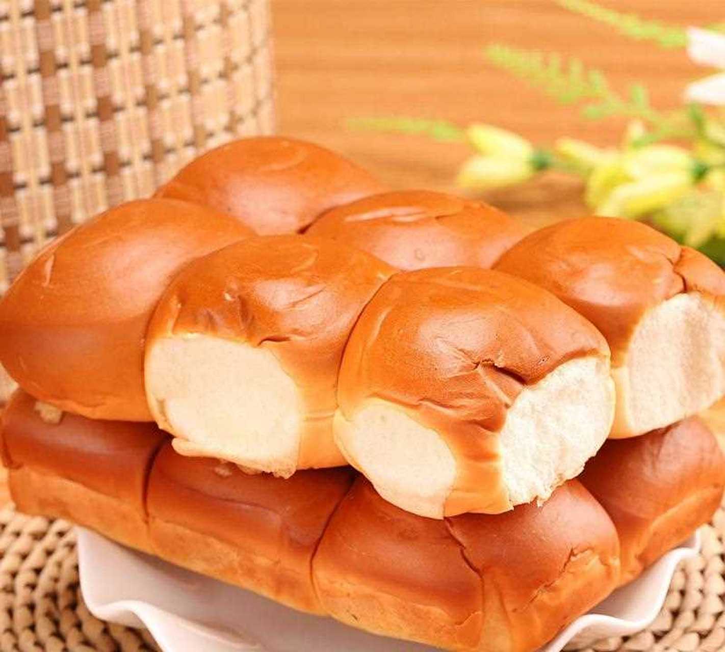 经典老式面包,许多人记忆中最为美好的味道,口感软乎乎的,一口就能吃