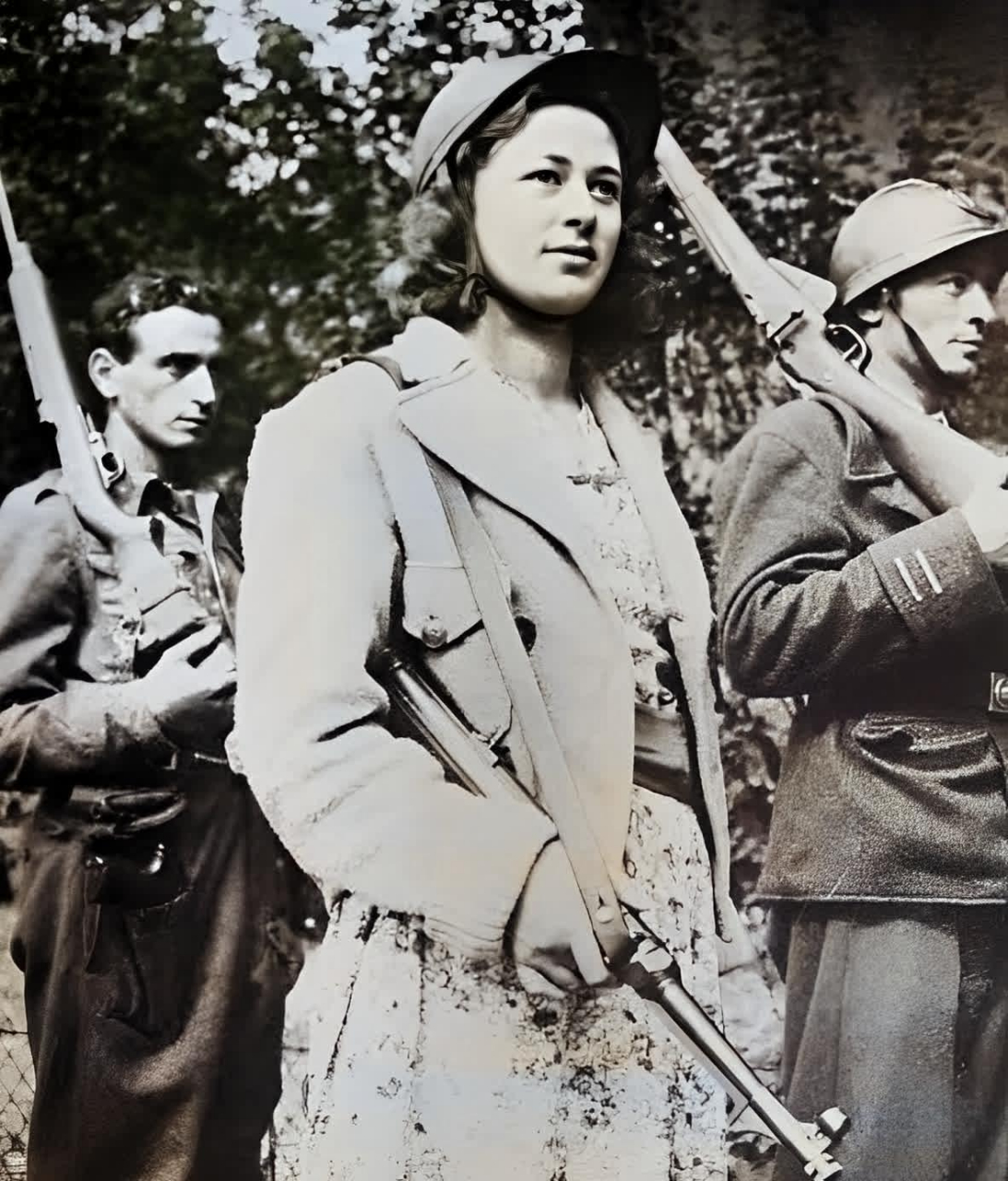 二战时期的法国女游击队,她们大多是共青团员!抗战中牺牲了很多!
