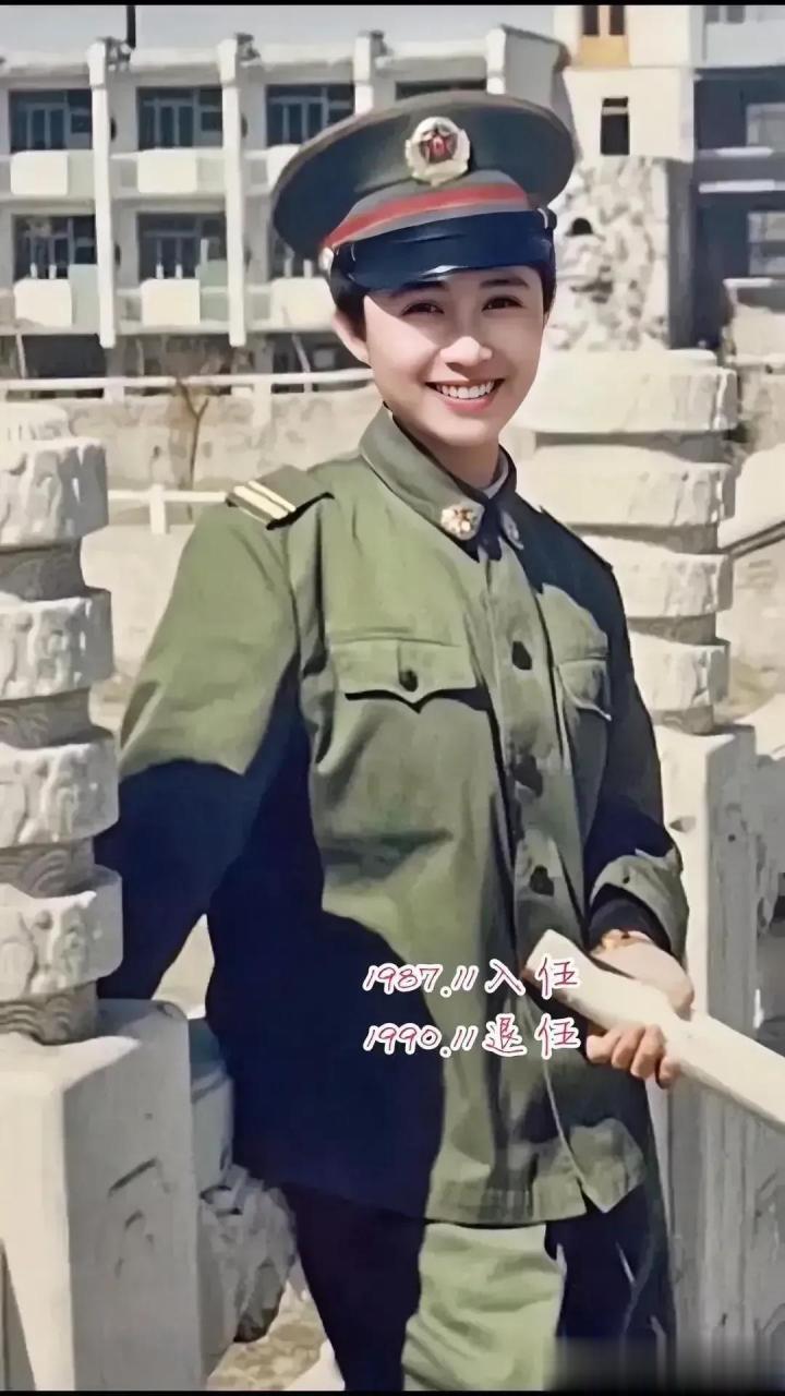 87式军装陆军漂亮女兵图片