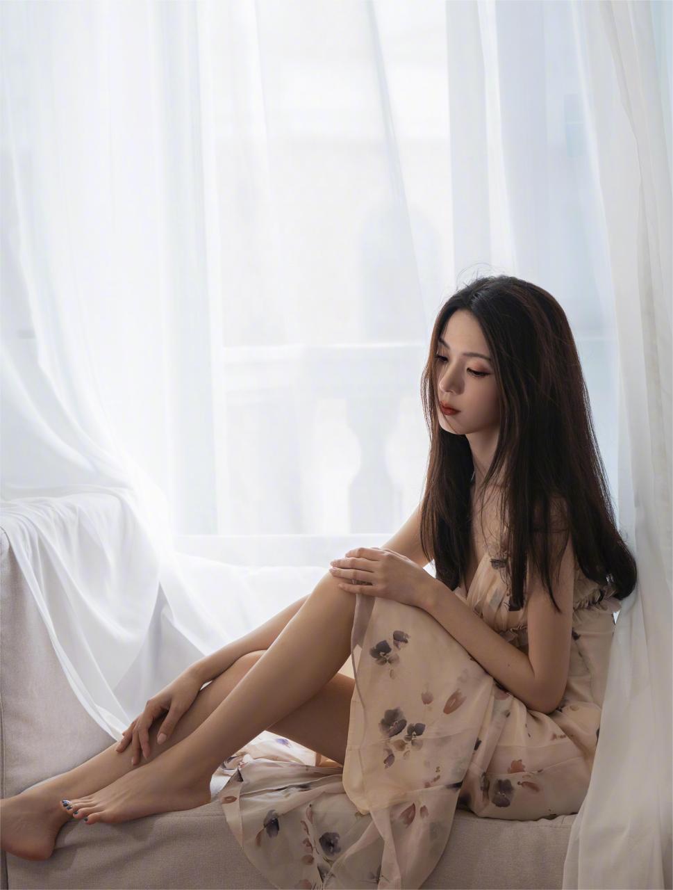 陈瑶[亲吻][亲吻]#气质美女# #性感美女