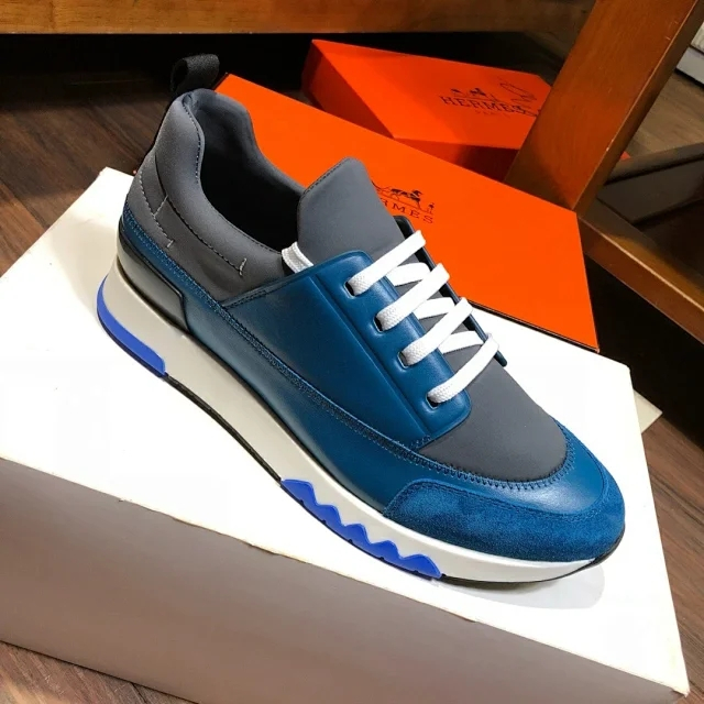 爱马仕天空蓝跑鞋,蓝蓝的令人心旷神怡