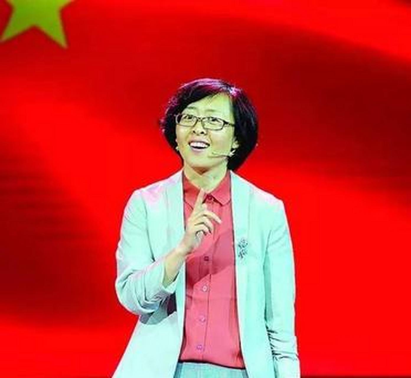 月薪3500的山西语文老师赵旭曾被质疑教学跑偏,如今爆红网络,狂赚600